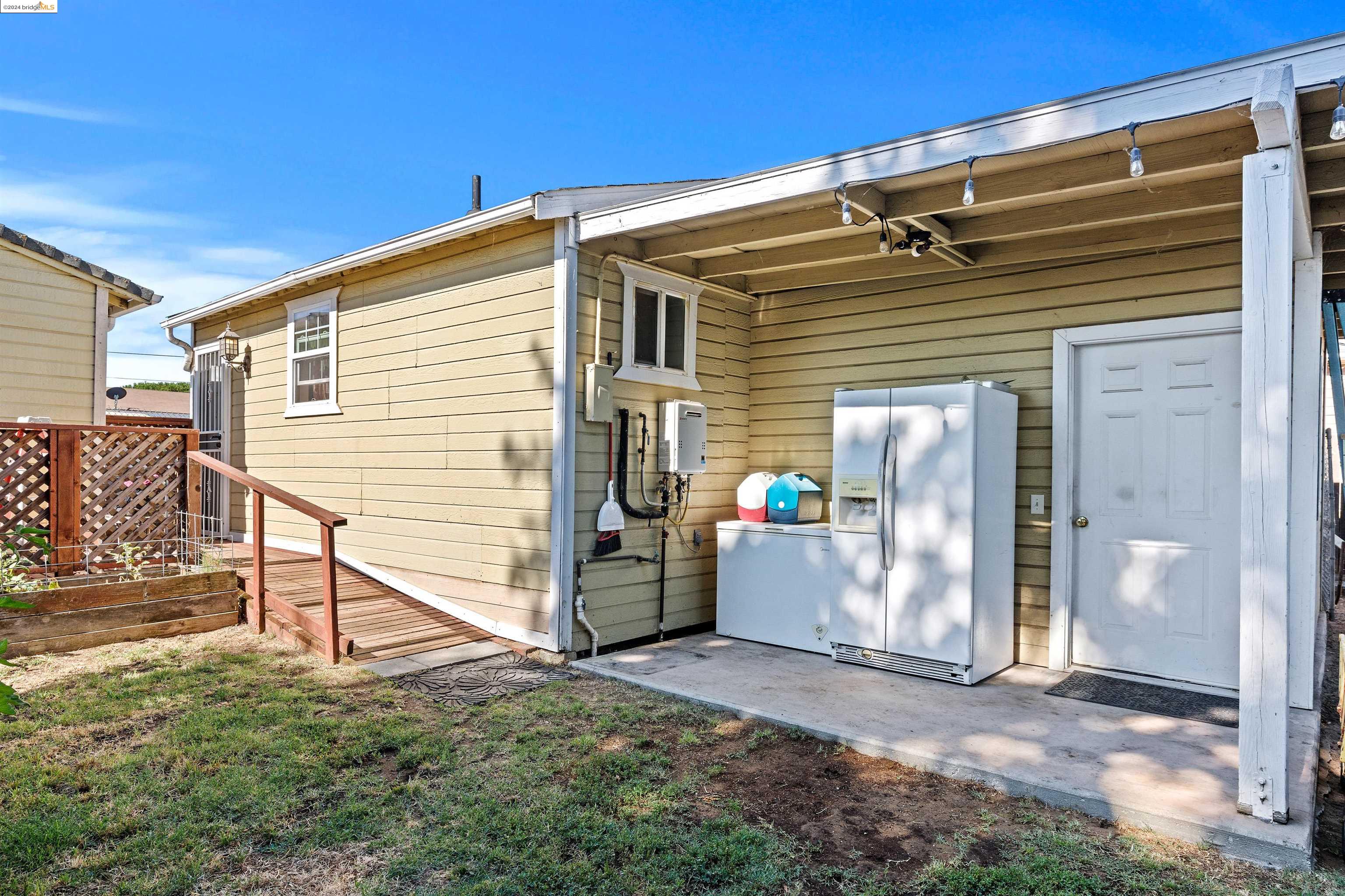 103 Malicoat Ave