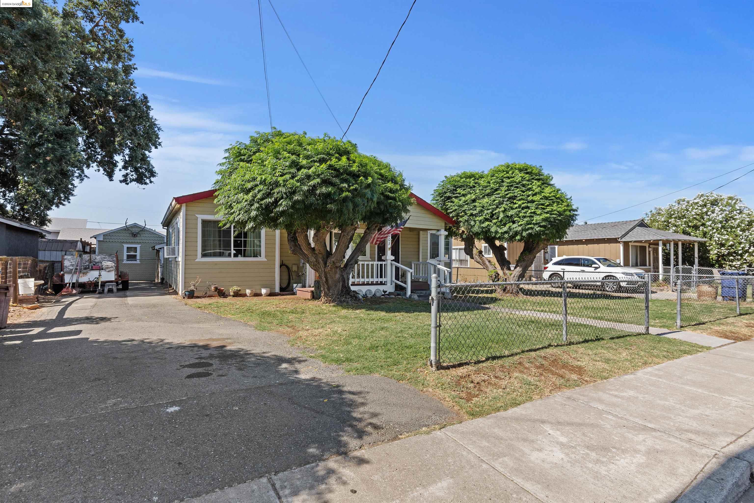 103 Malicoat Ave