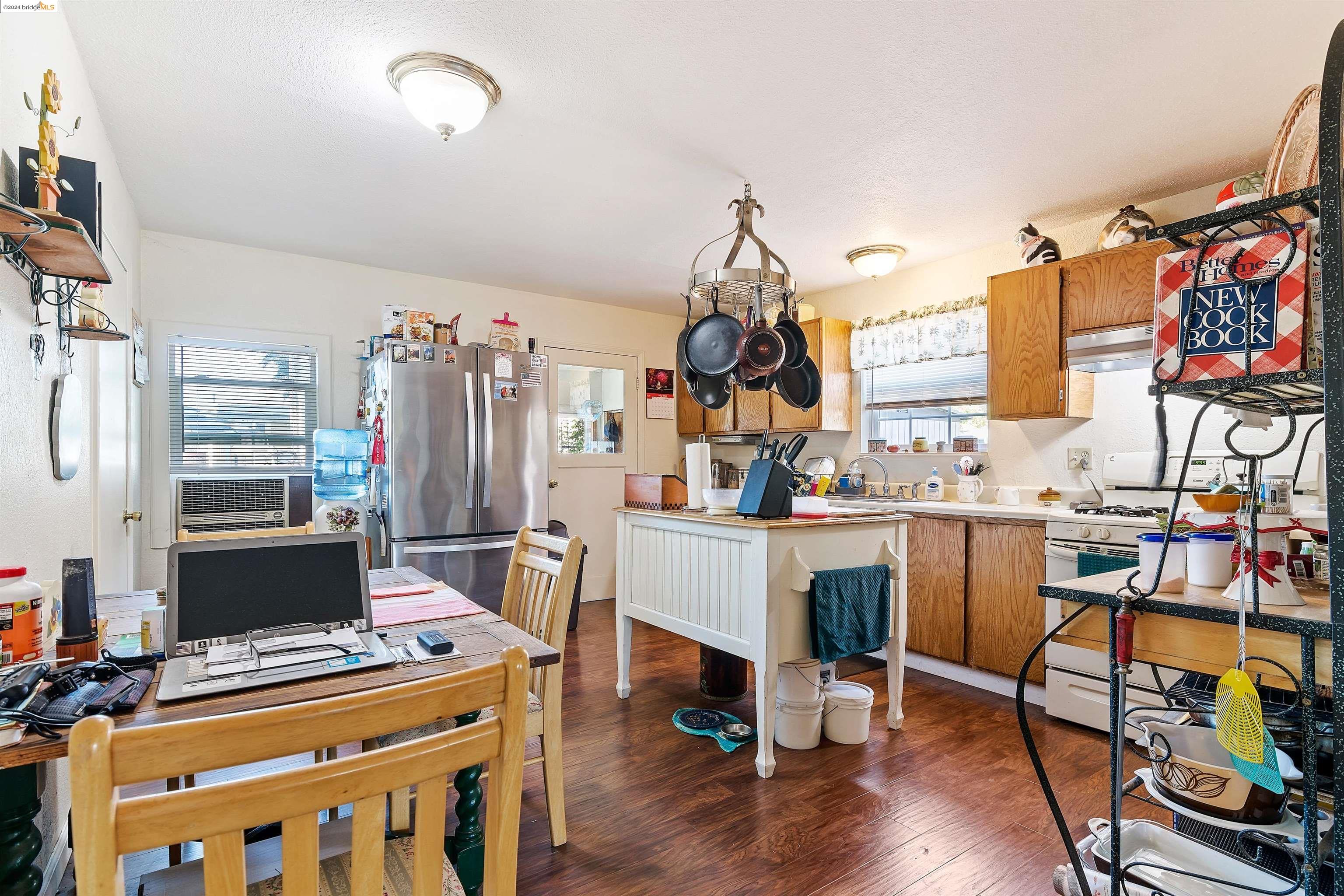 103 Malicoat Ave