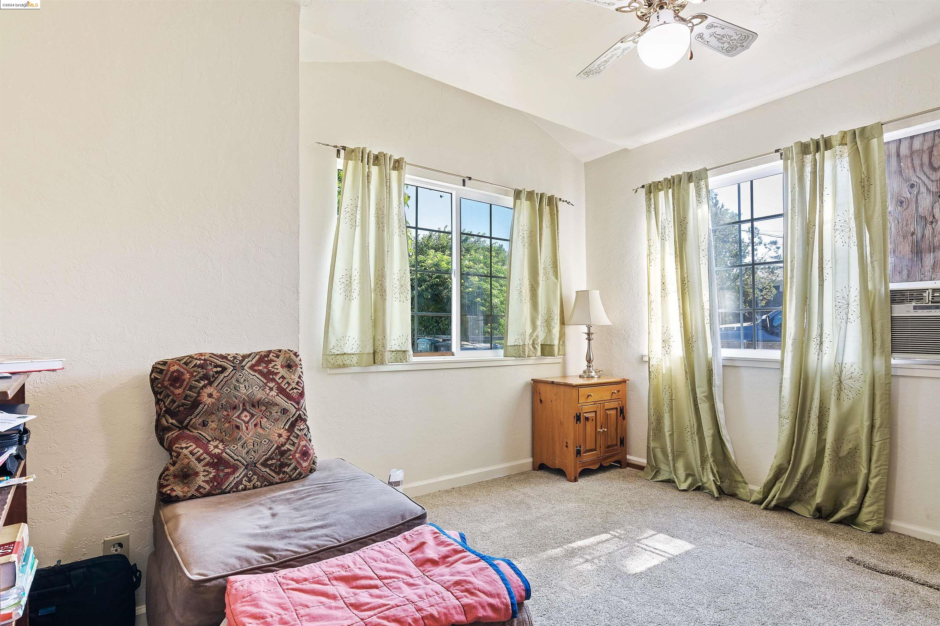 103 Malicoat Ave