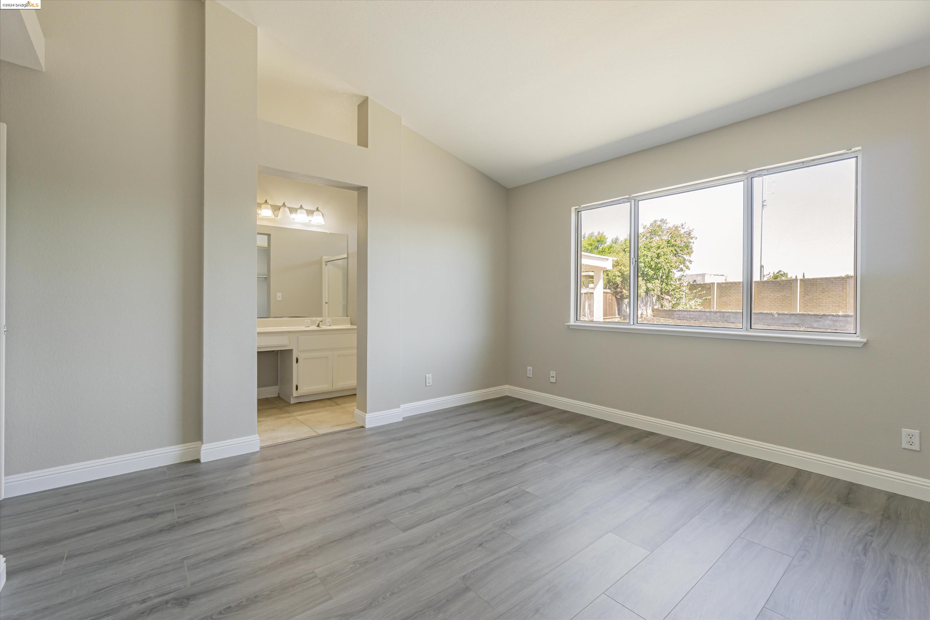 1744 Fairhaven Ct