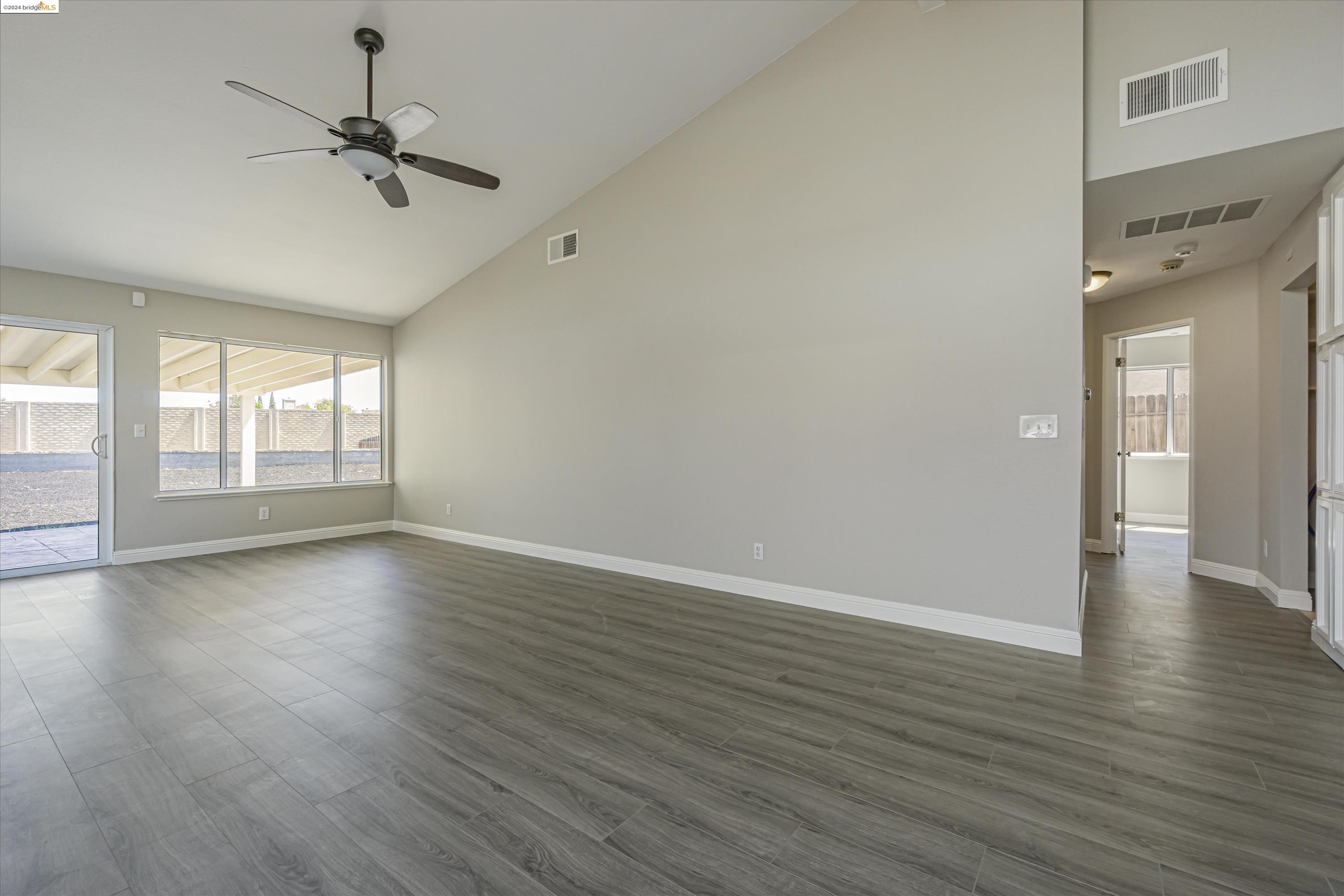 1744 Fairhaven Ct
