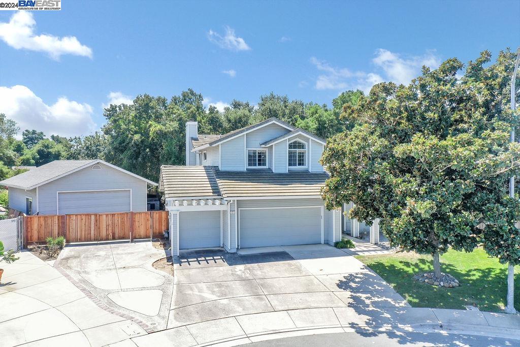 121 Meadow Ct