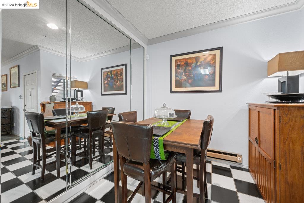 1201 Glen Cove Pkwy # 202