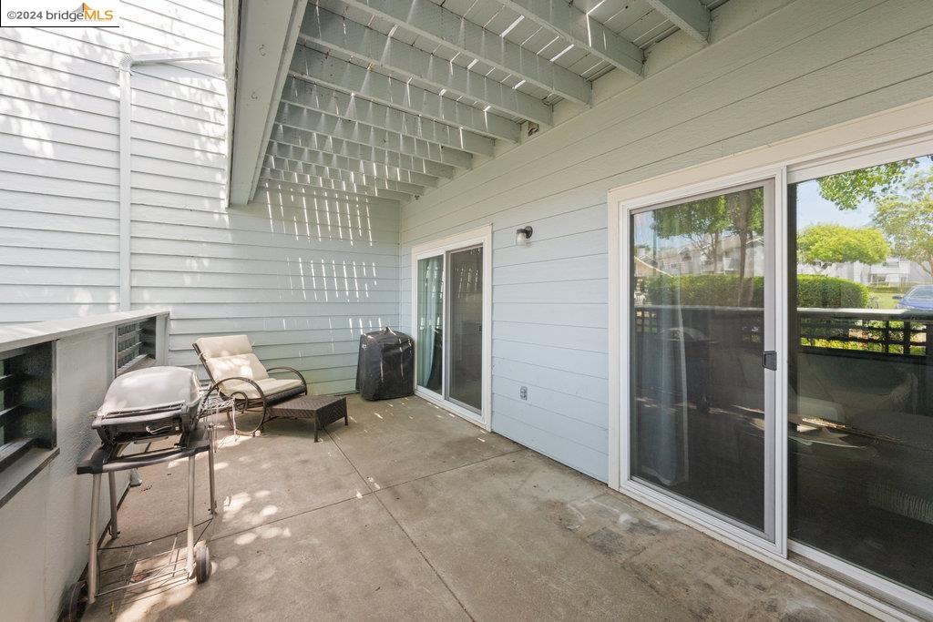 1201 Glen Cove Pkwy # 202