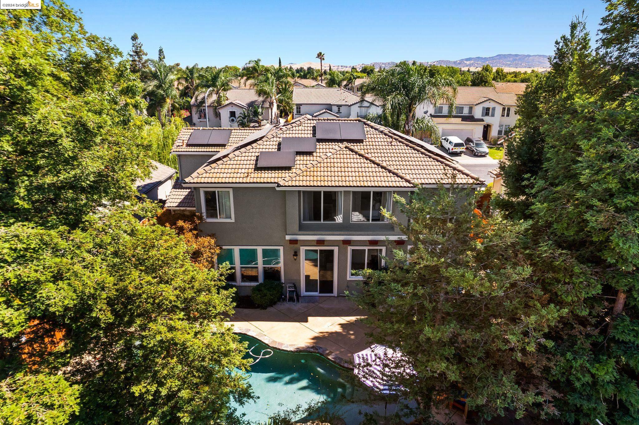 1413 Solana Dr