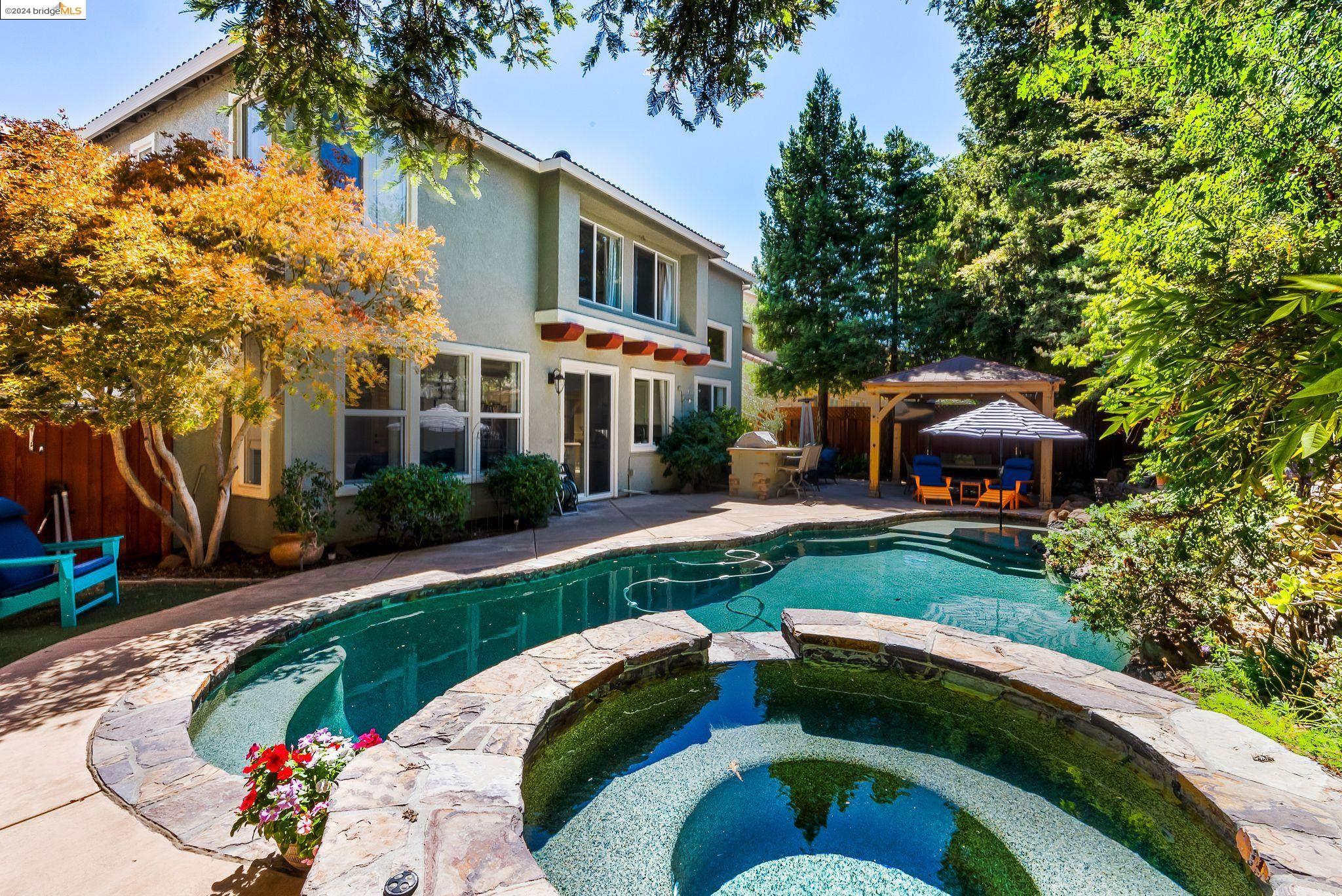 1413 Solana Dr