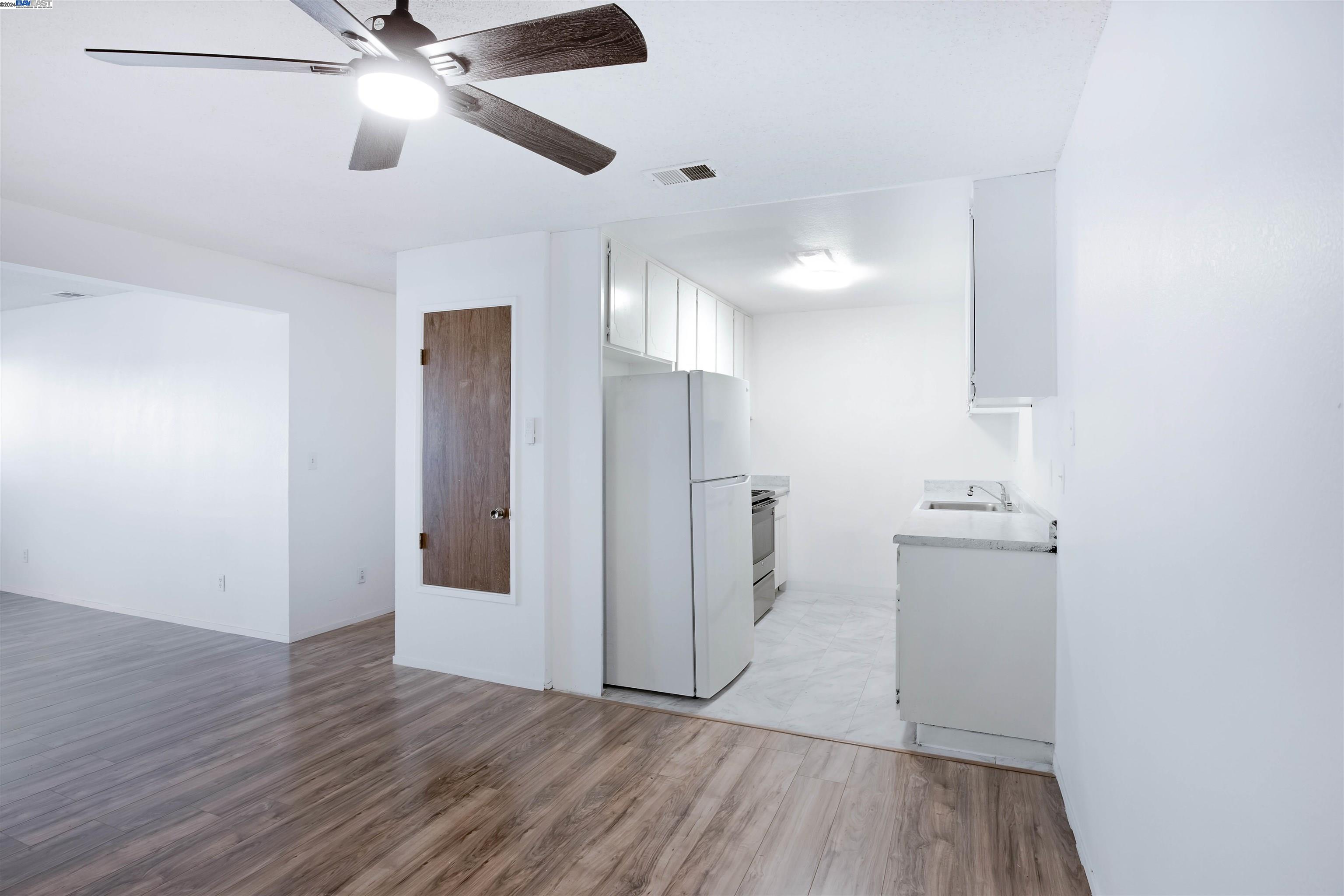 5075 Valley Crest Drive # 245