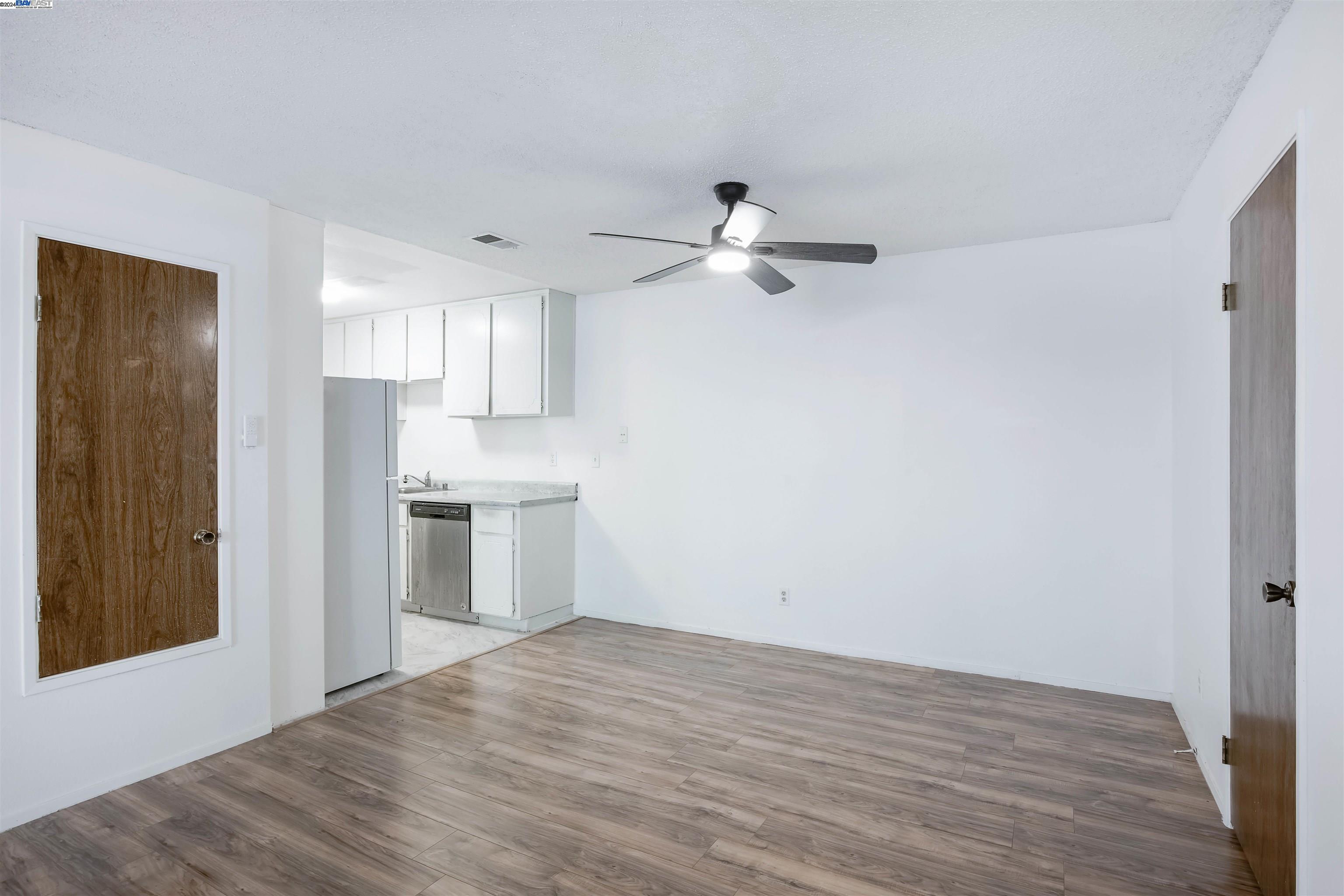 5075 Valley Crest Drive # 245