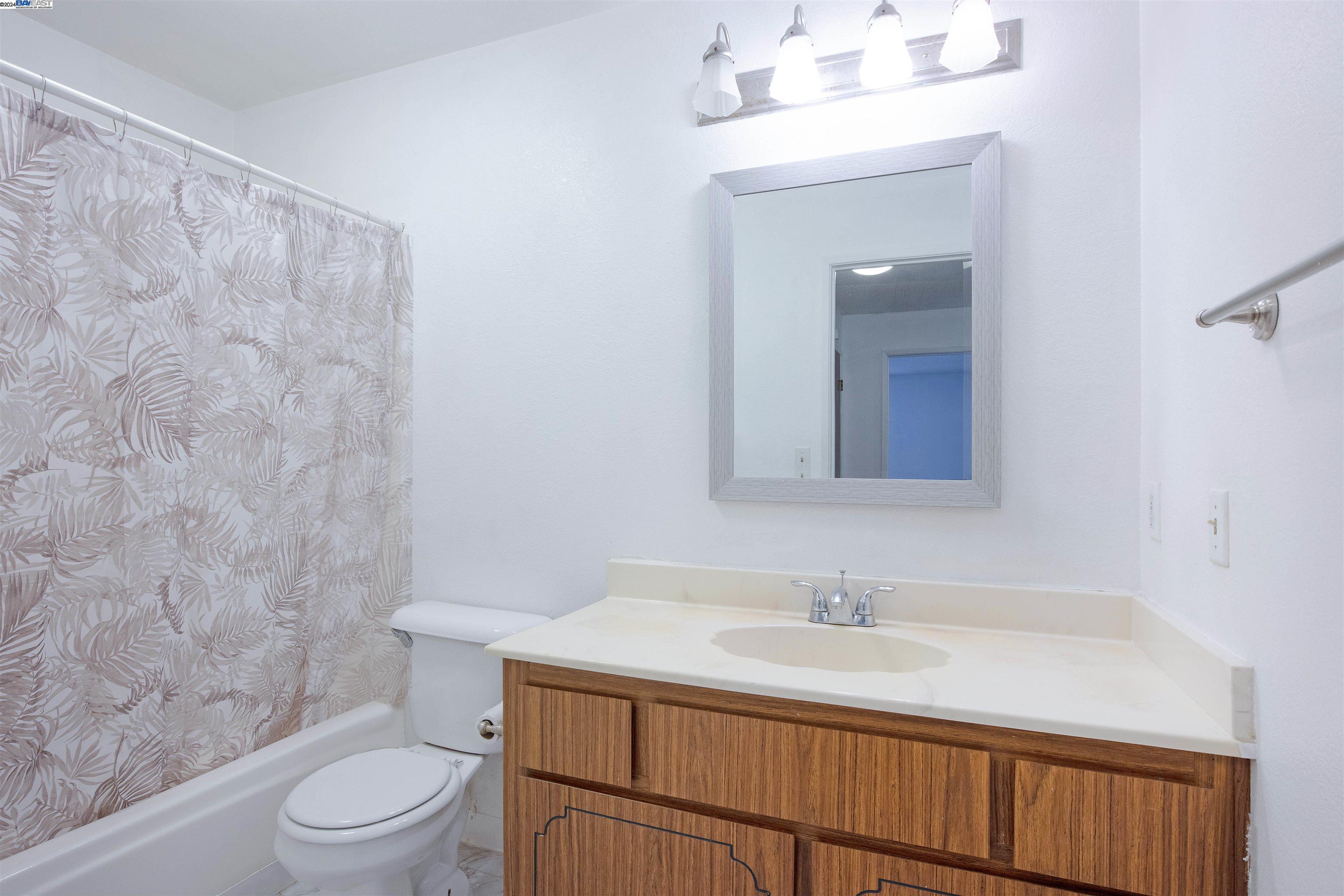 5075 Valley Crest Drive # 245