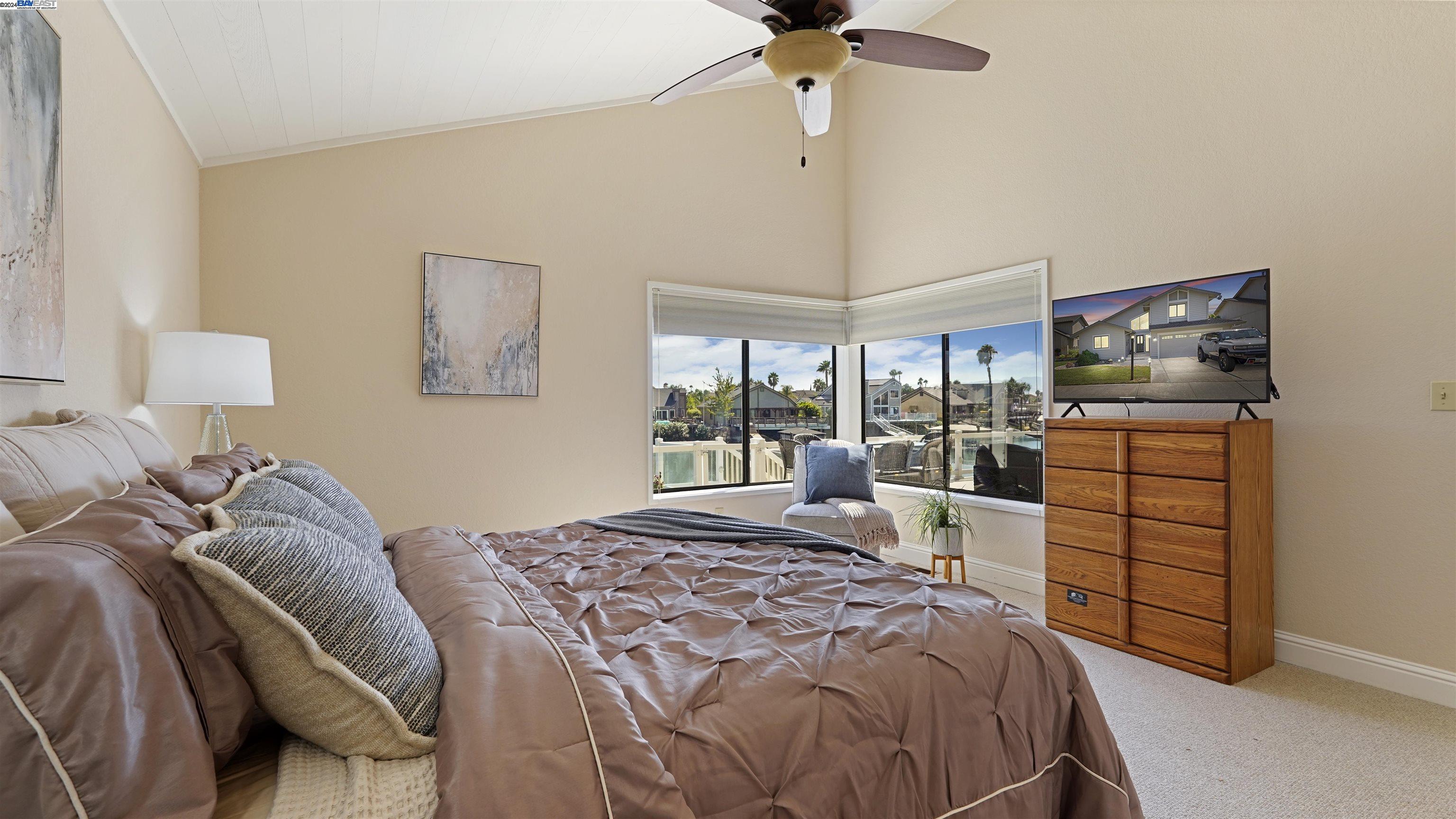 1814 Seal Way