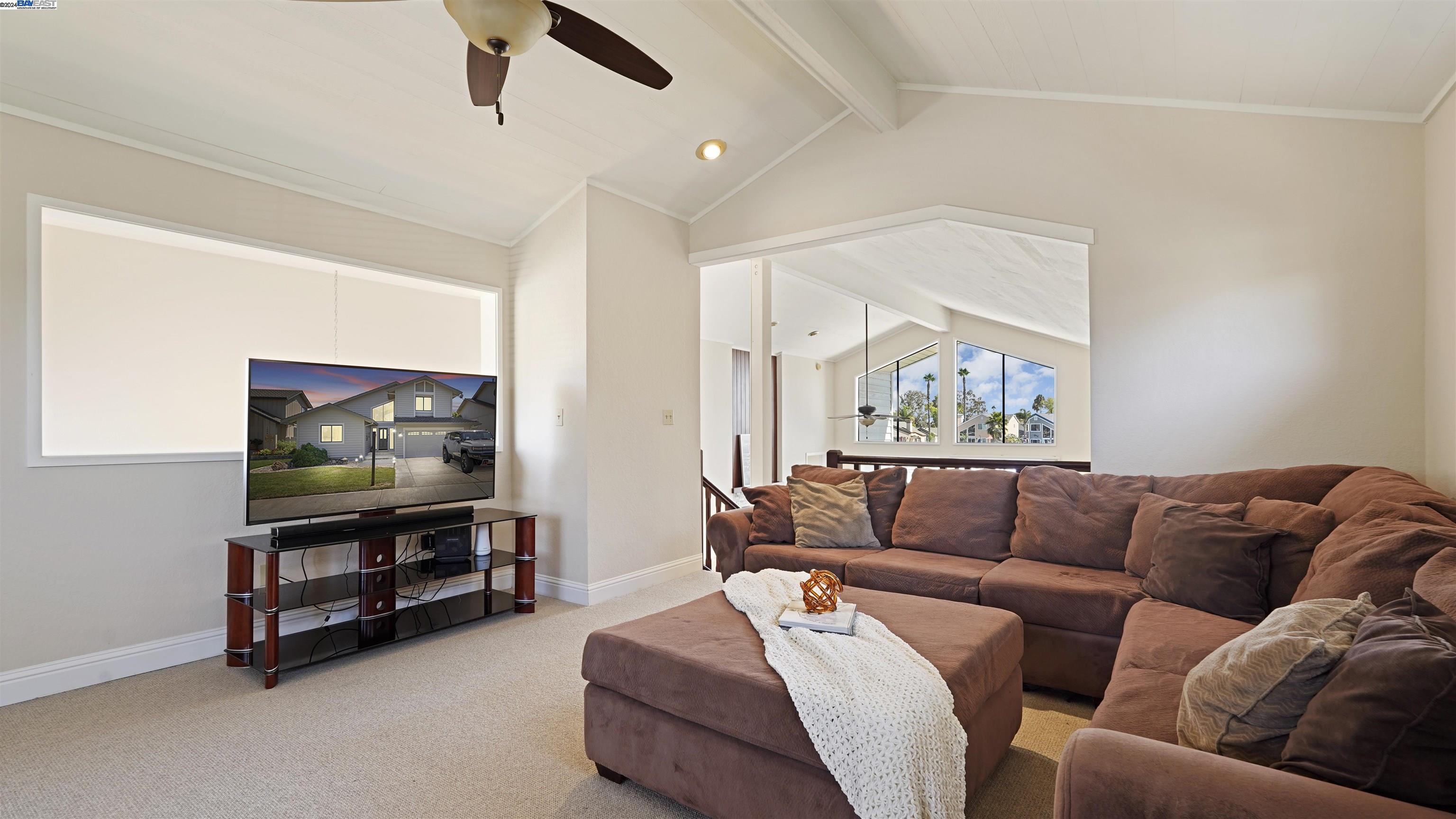 1814 Seal Way