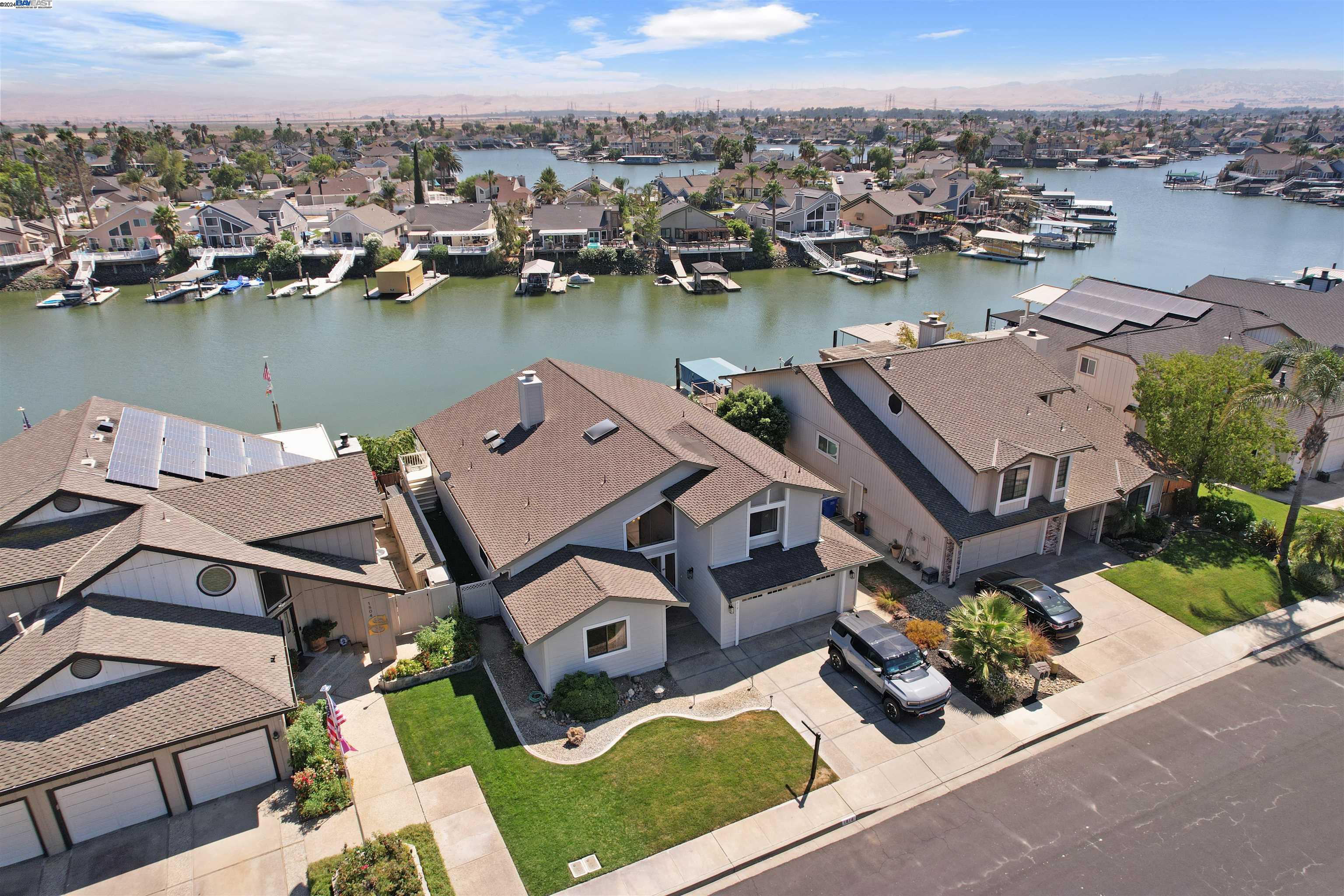 1814 Seal Way