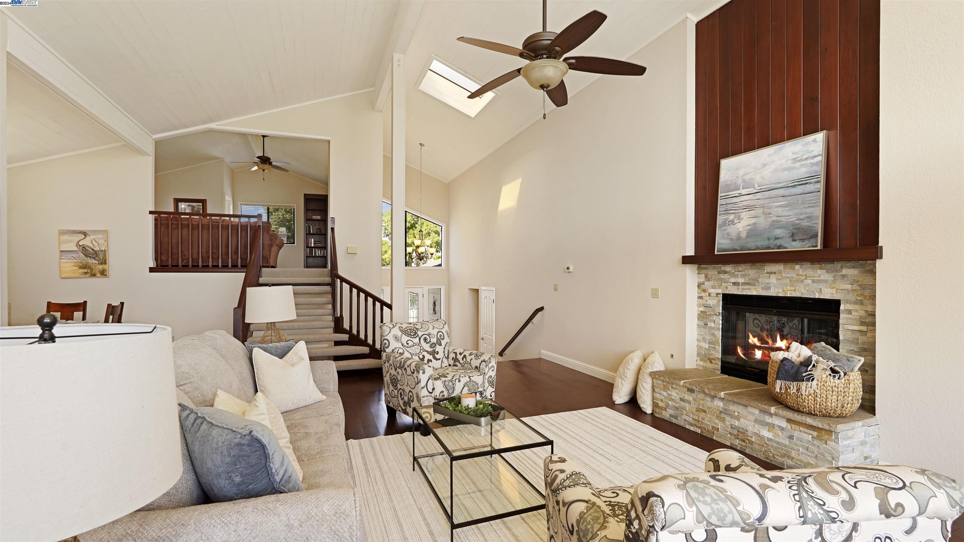 1814 Seal Way