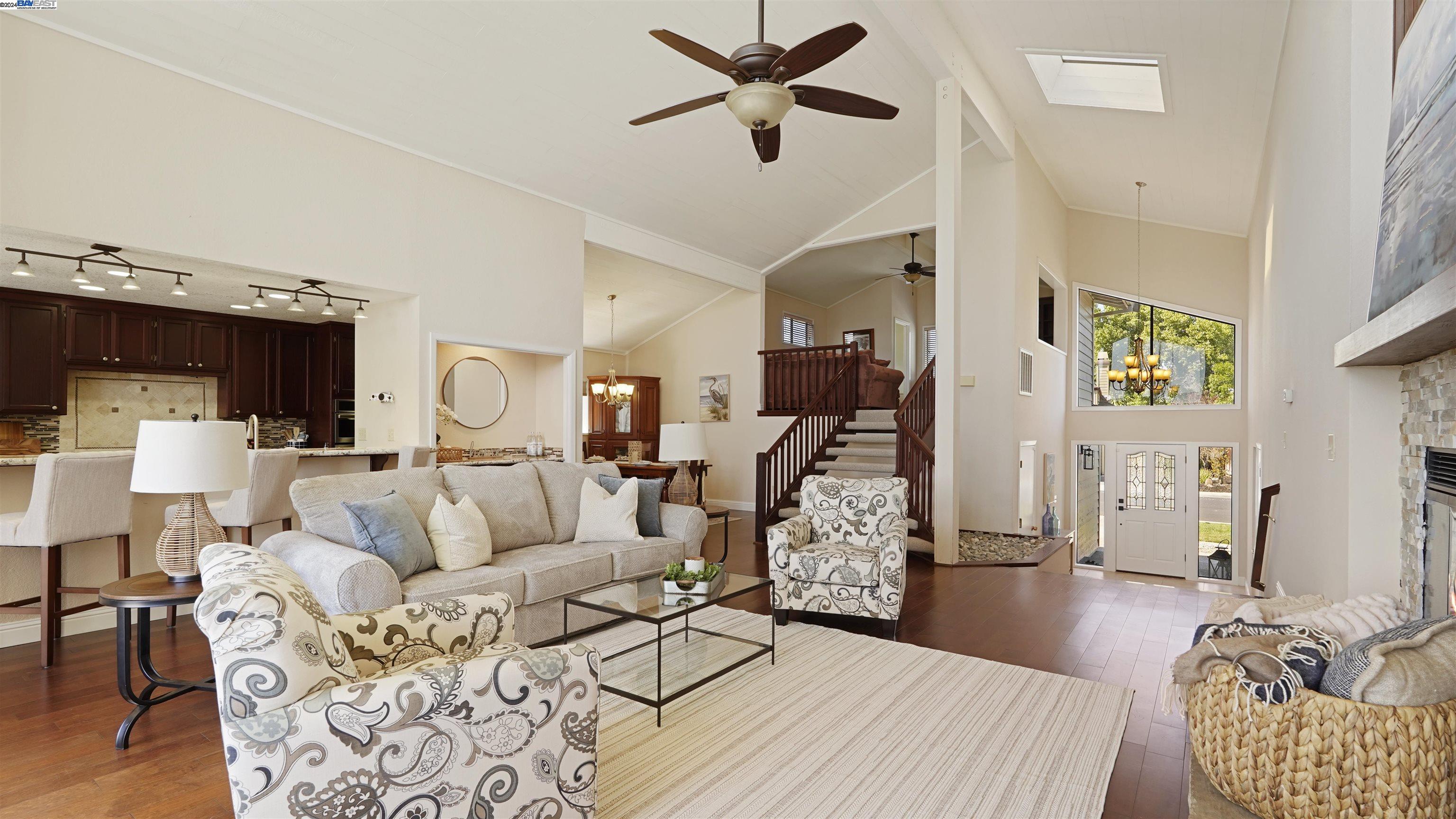 1814 Seal Way