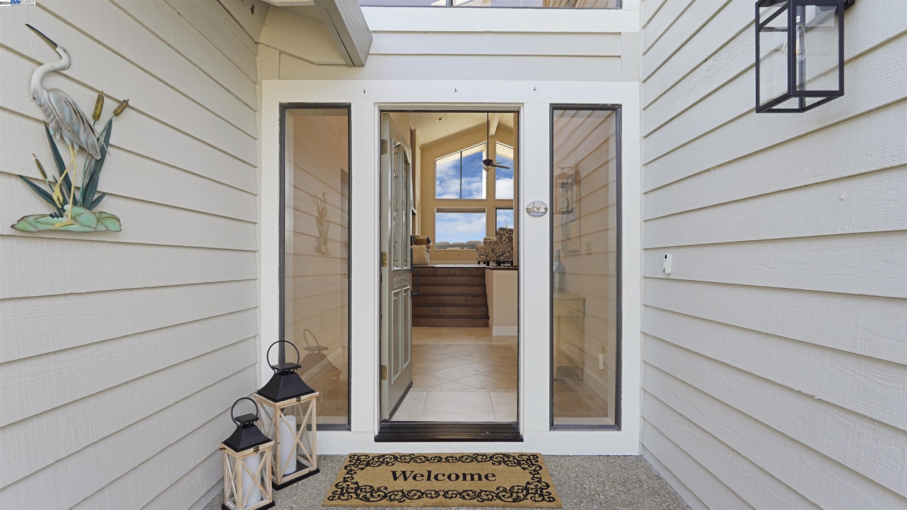 1814 Seal Way