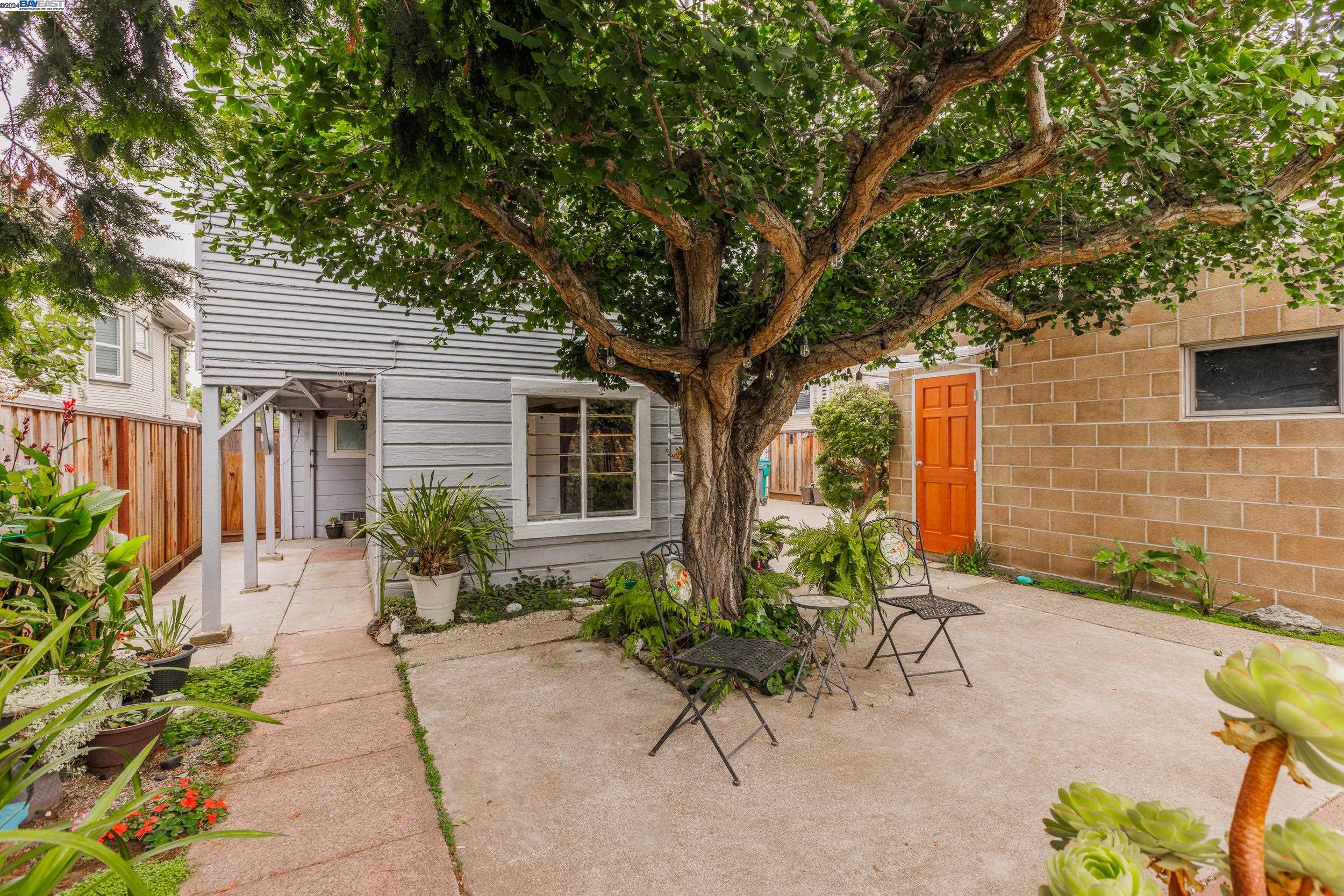 1518 Pacific Ave