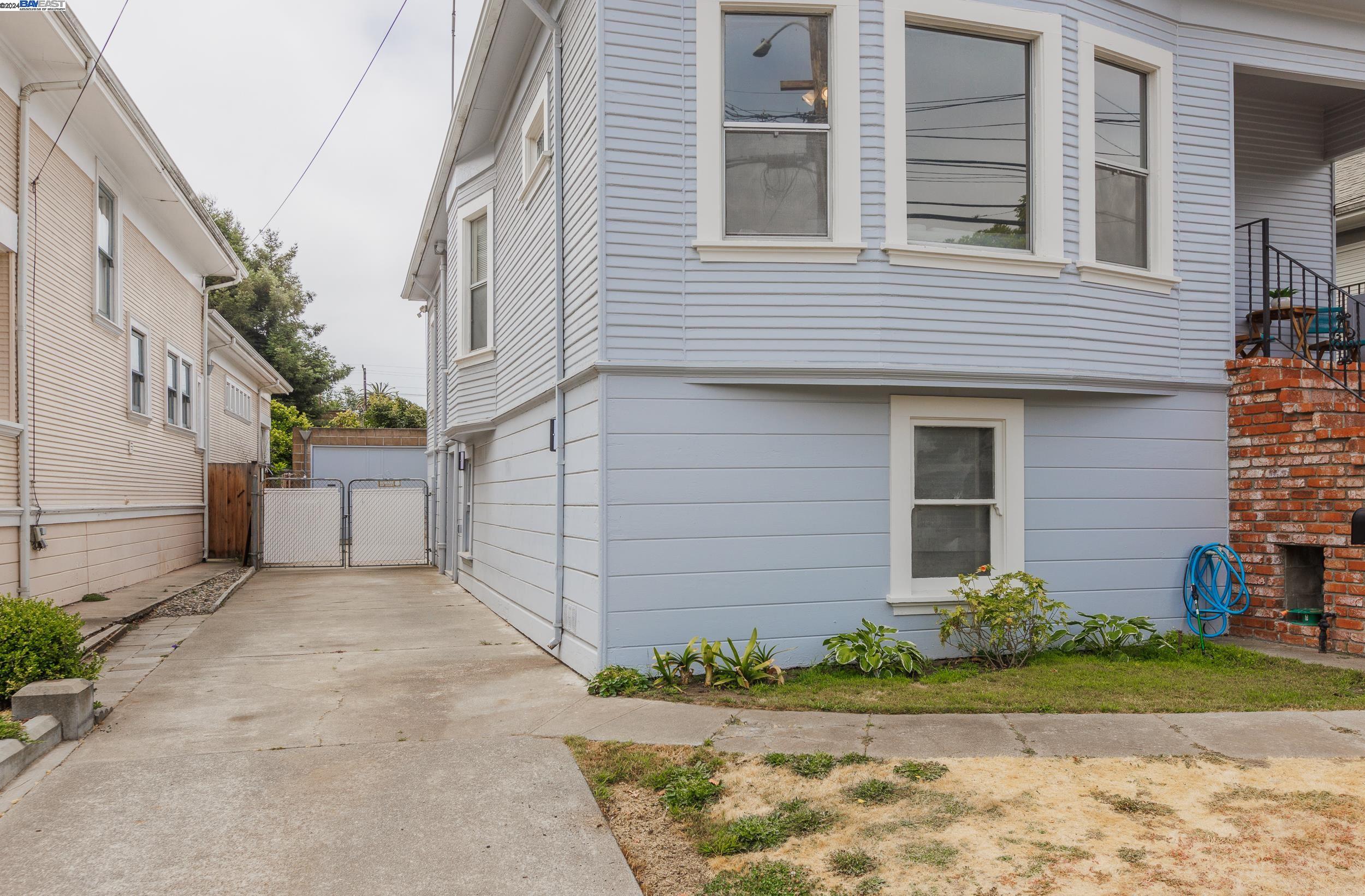 1518 Pacific Ave