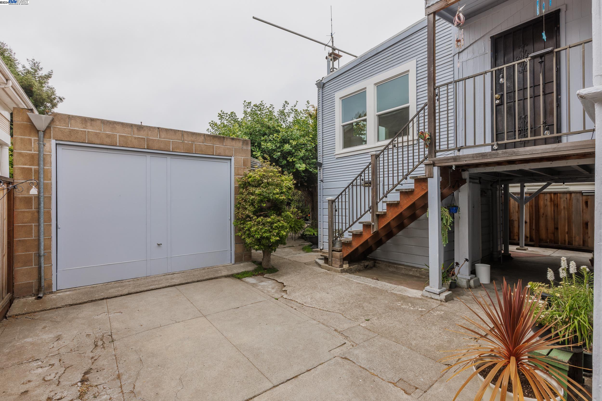 1518 Pacific Ave