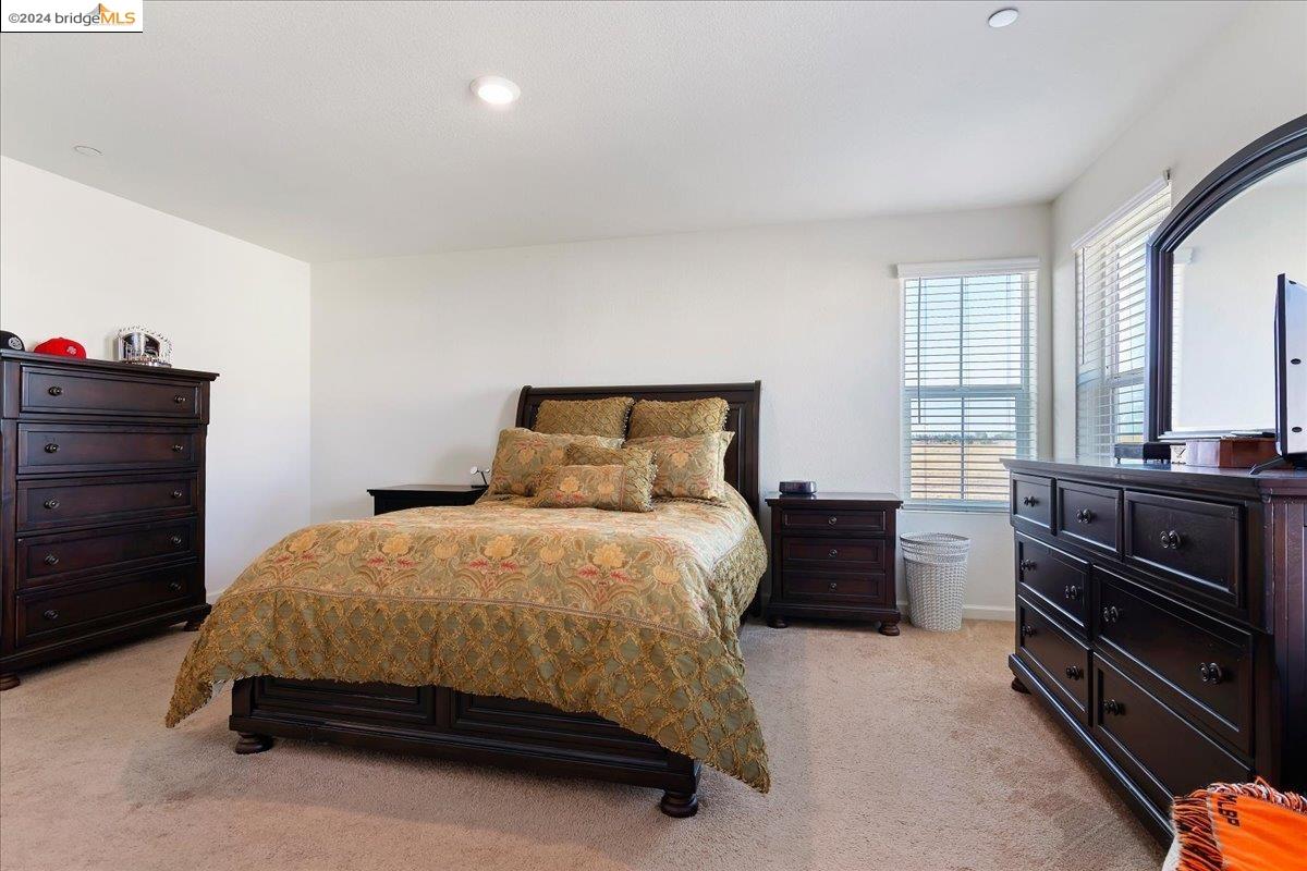 4524 Lincoln Lndg