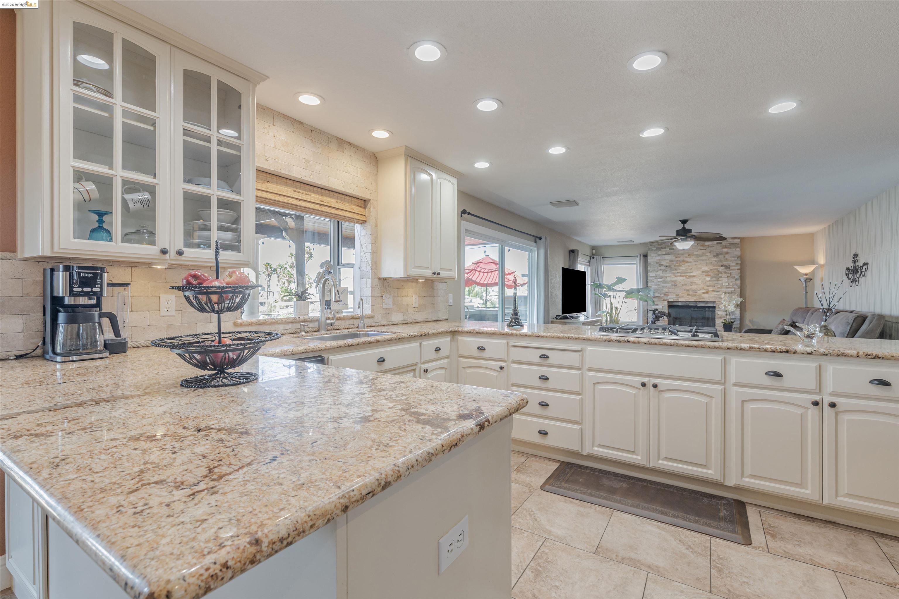 4227 Beacon Pl.