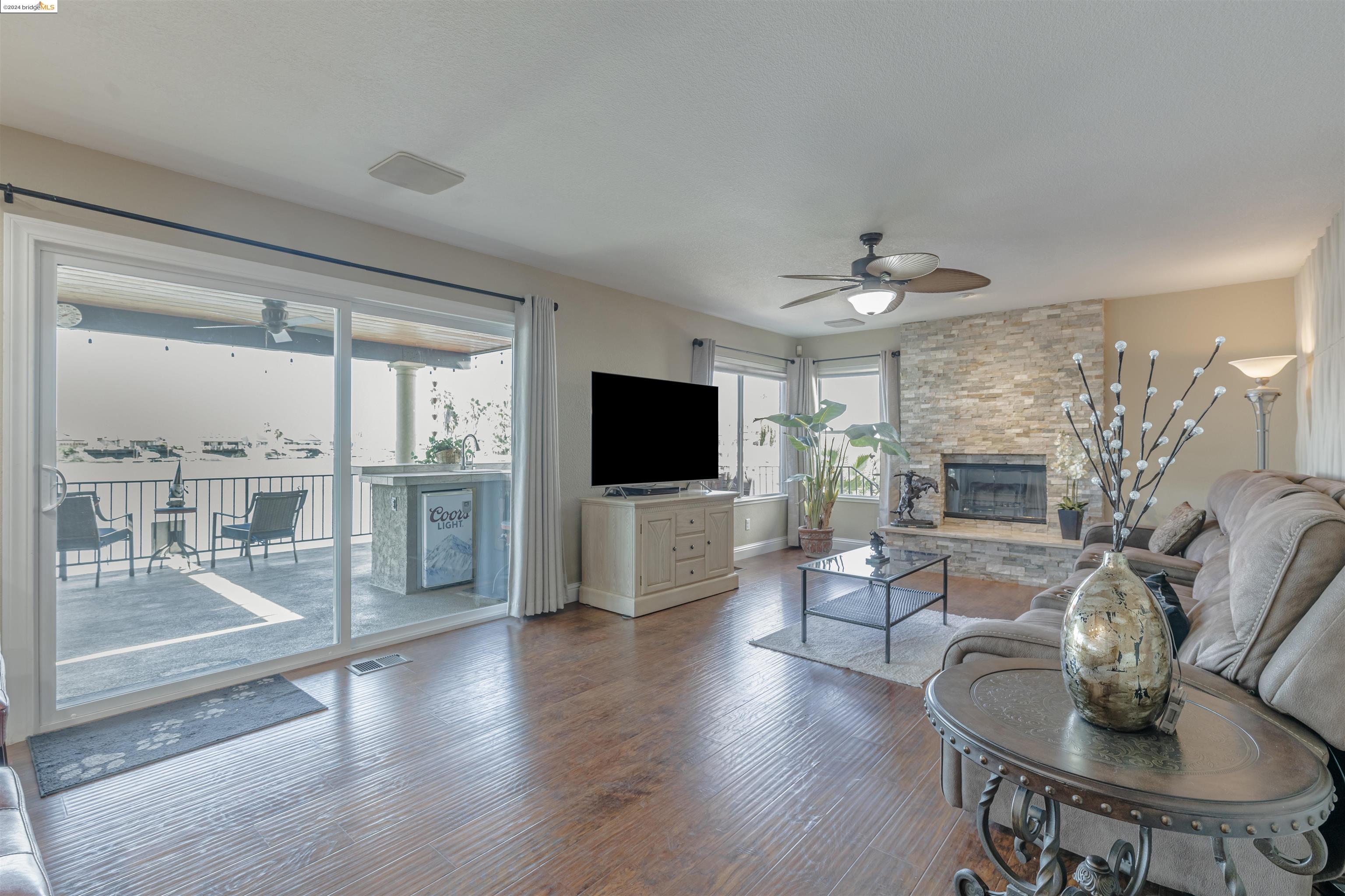 4227 Beacon Pl.