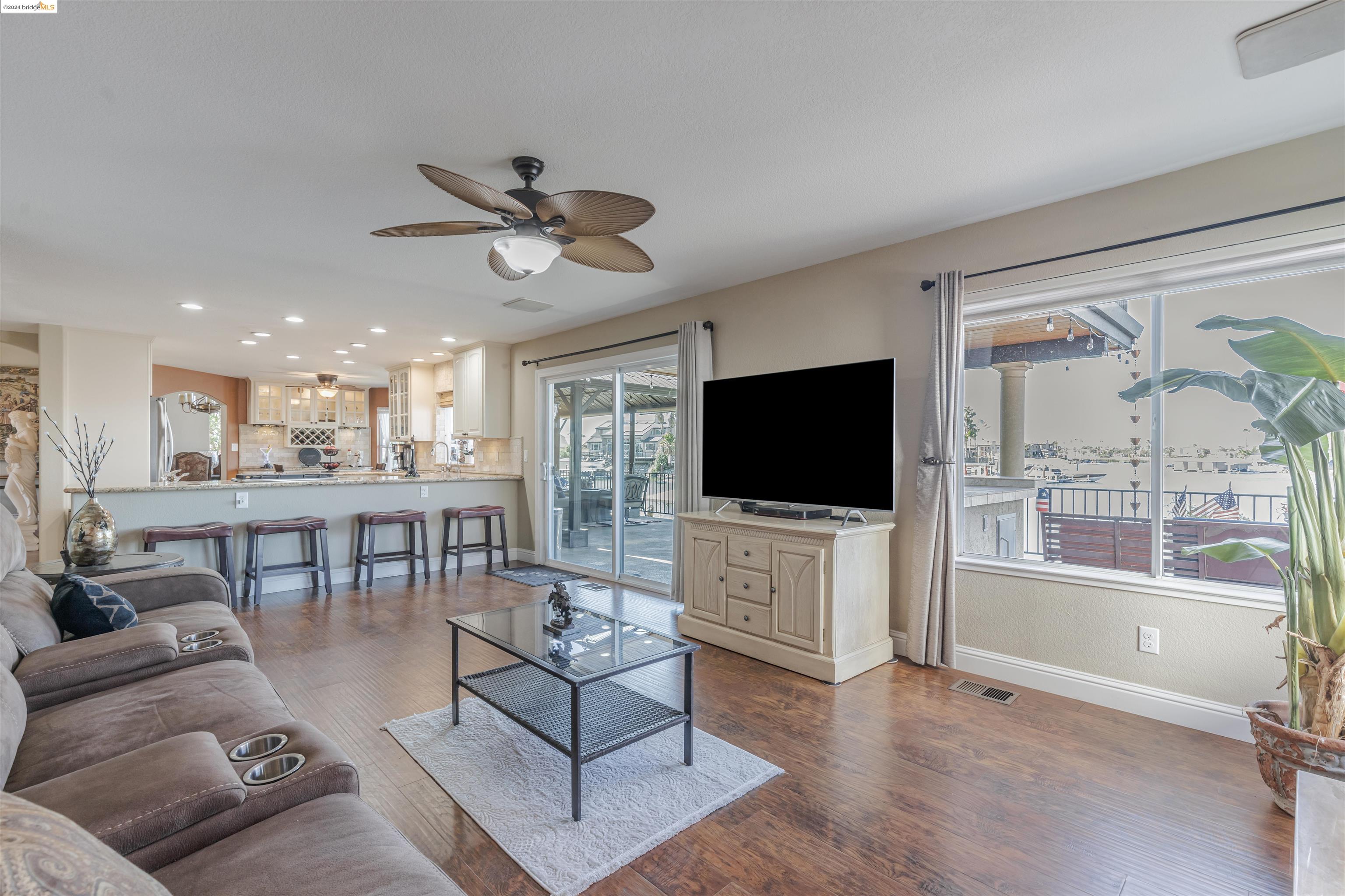 4227 Beacon Pl.