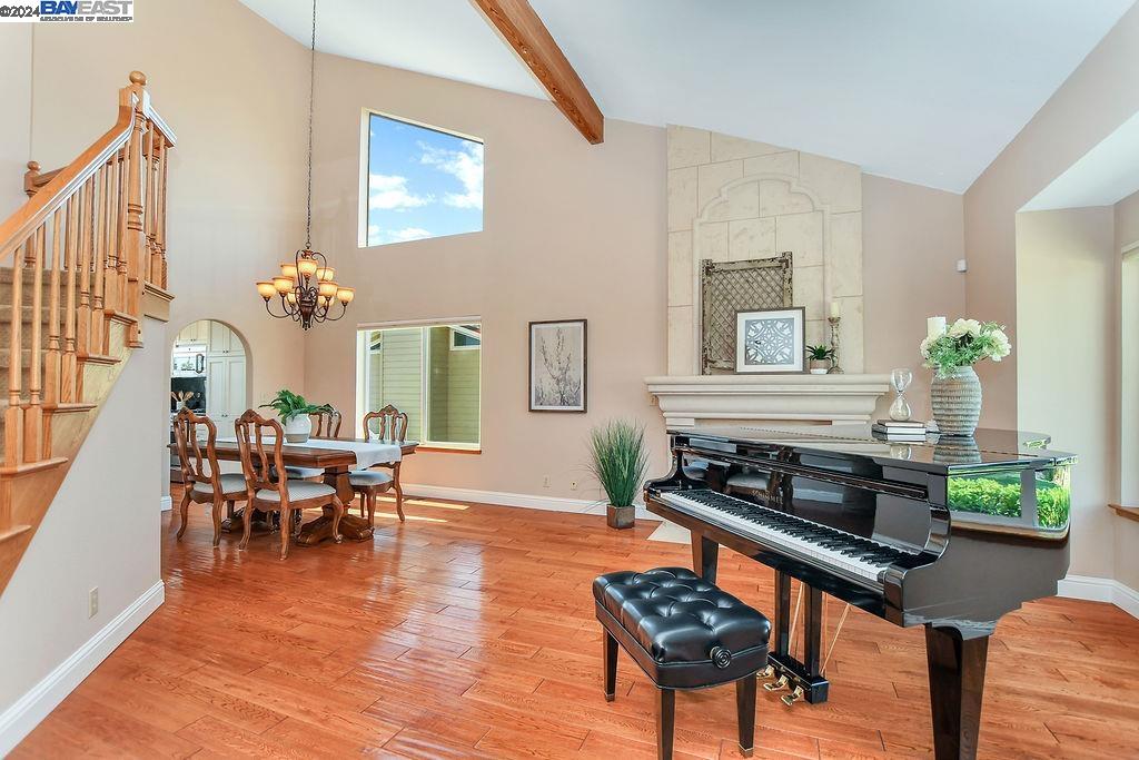 4960 Cabrillo Pt