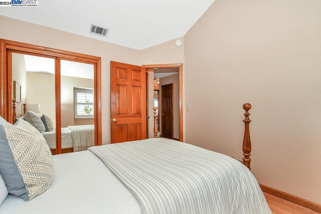 4960 Cabrillo Pt