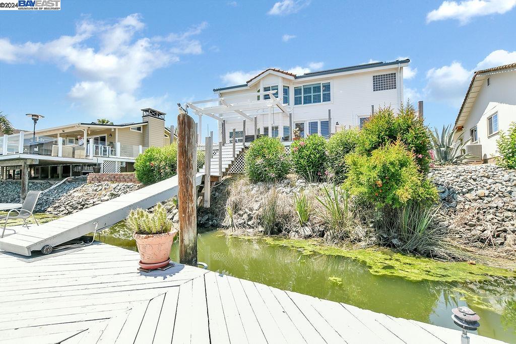 4960 Cabrillo Pt