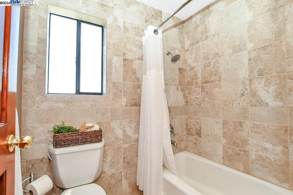 4960 Cabrillo Pt