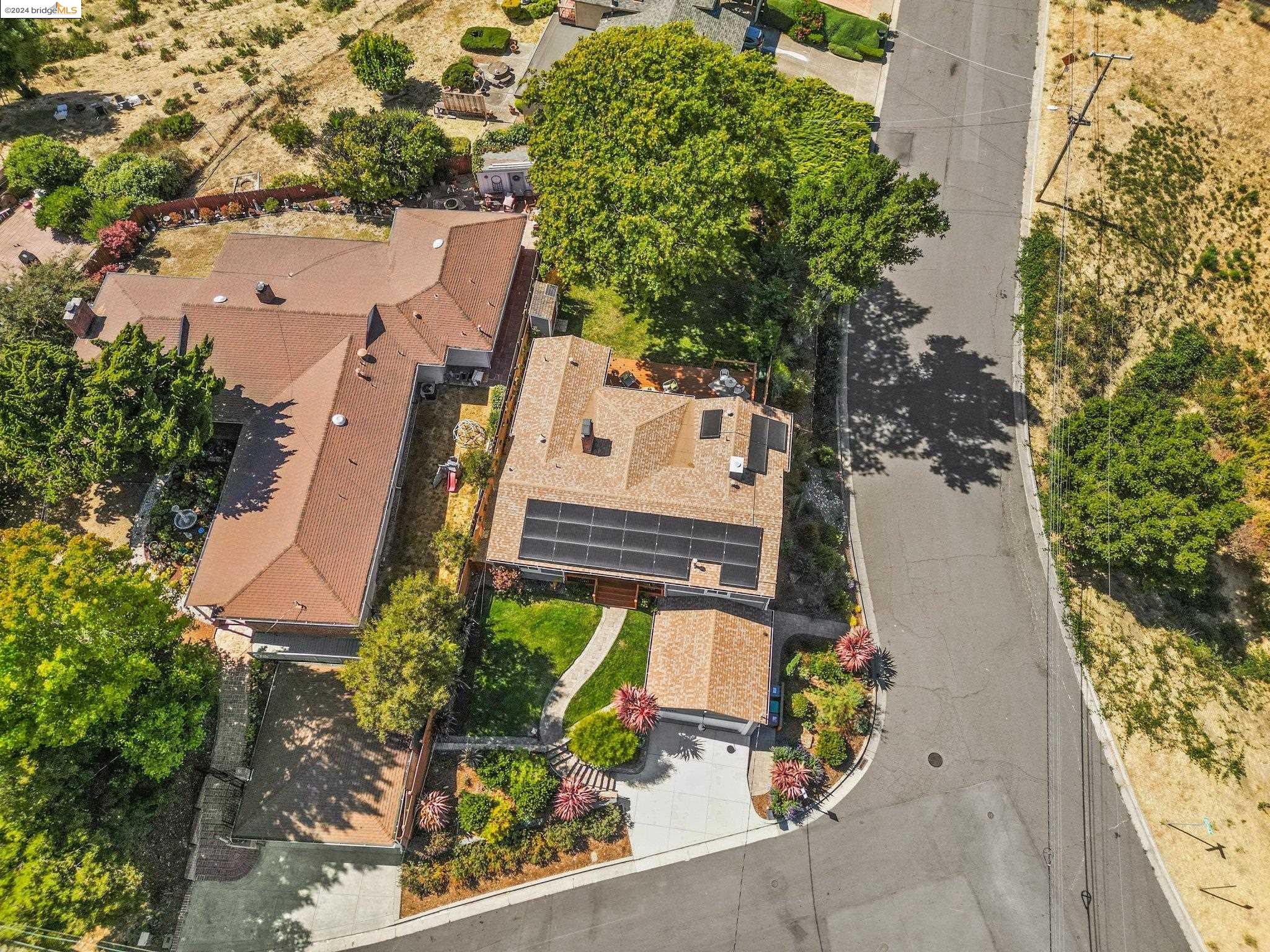 3583 Calandria Ave