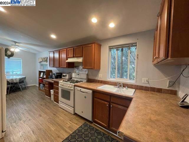3681 W Linne Rd