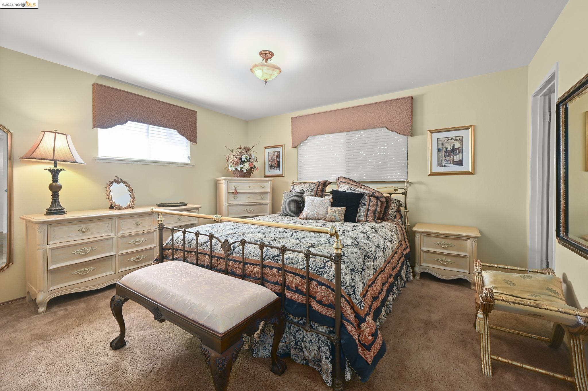 975 Tiffin Dr