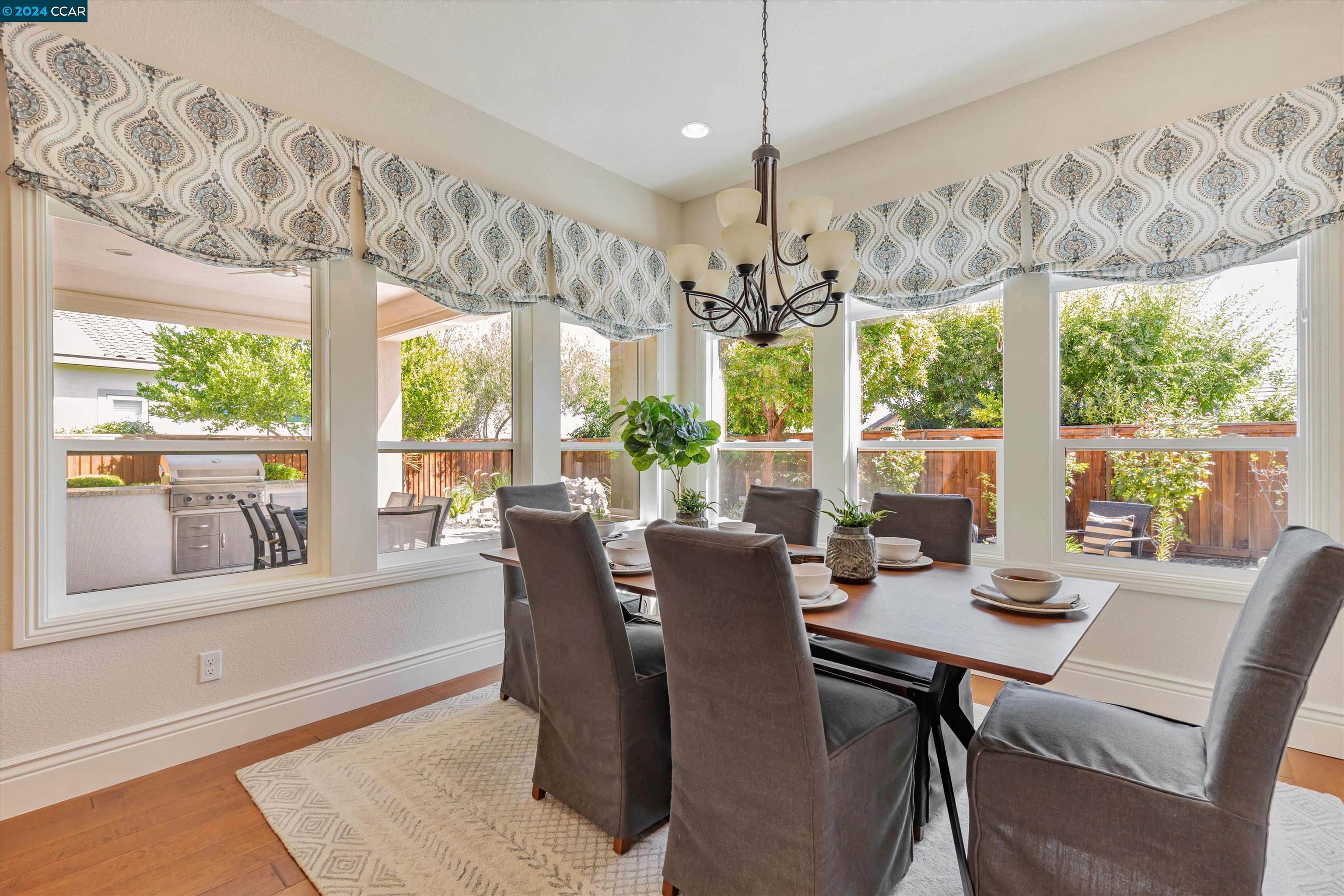 1743 Veneto Lane