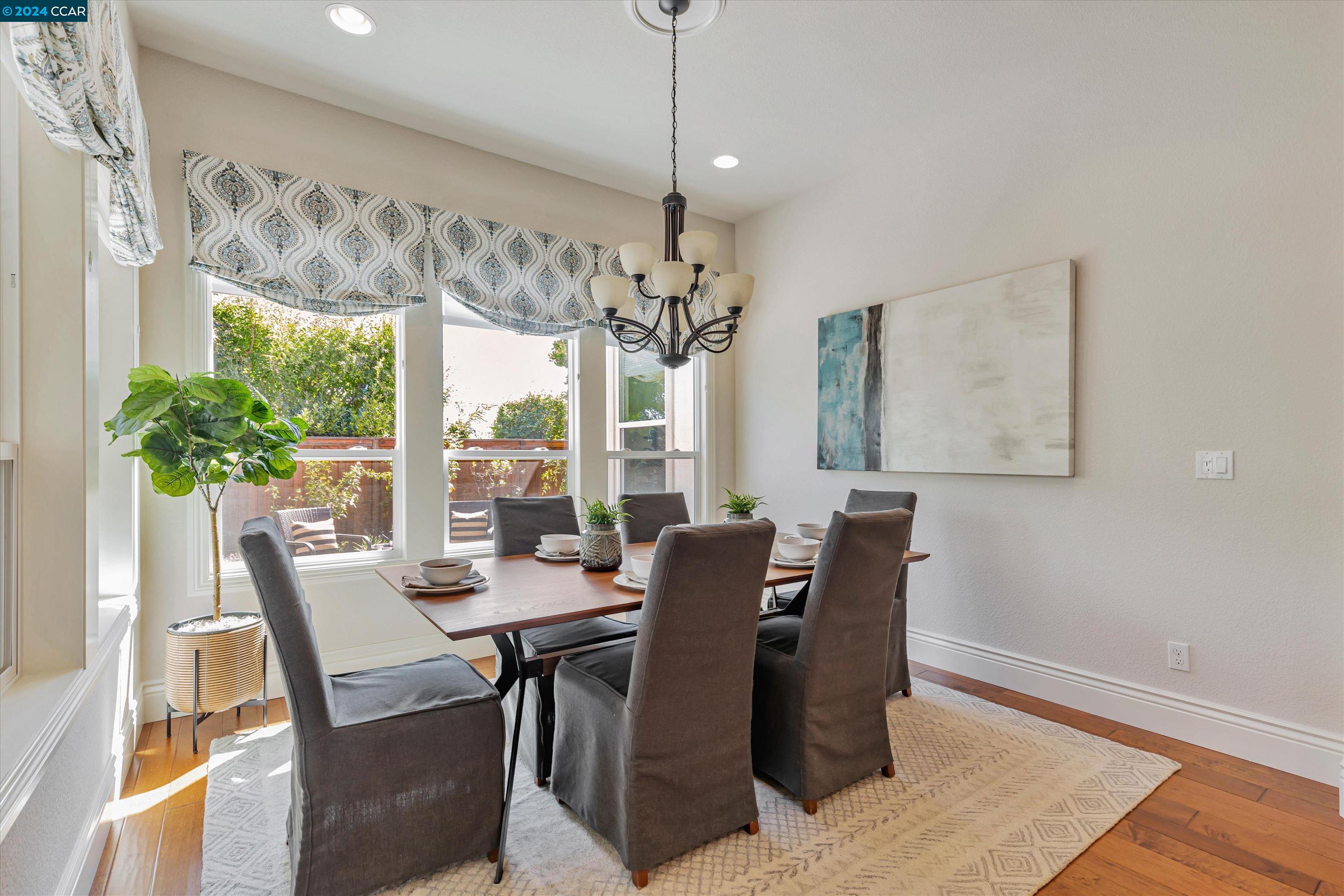 1743 Veneto Lane