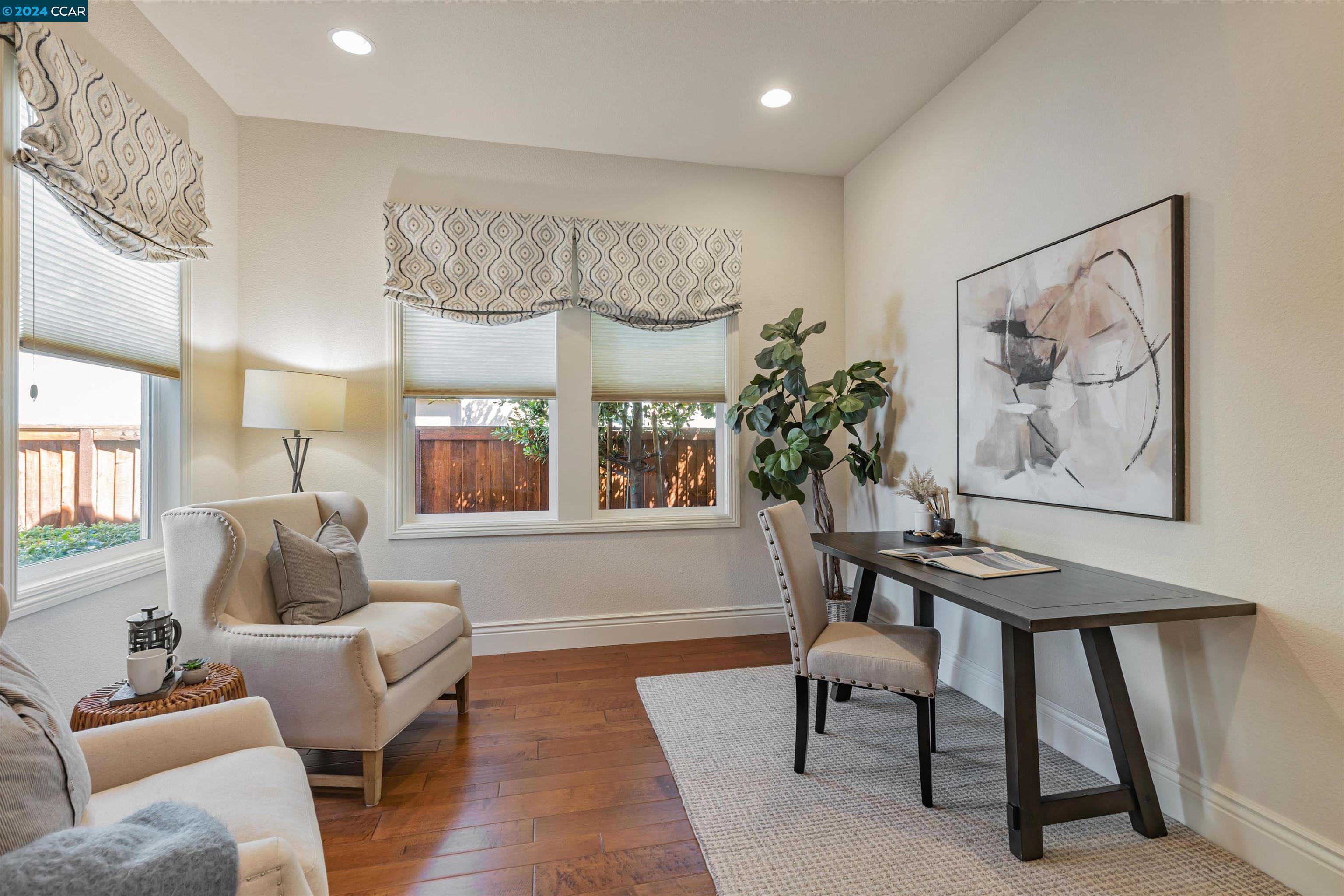 1743 Veneto Lane