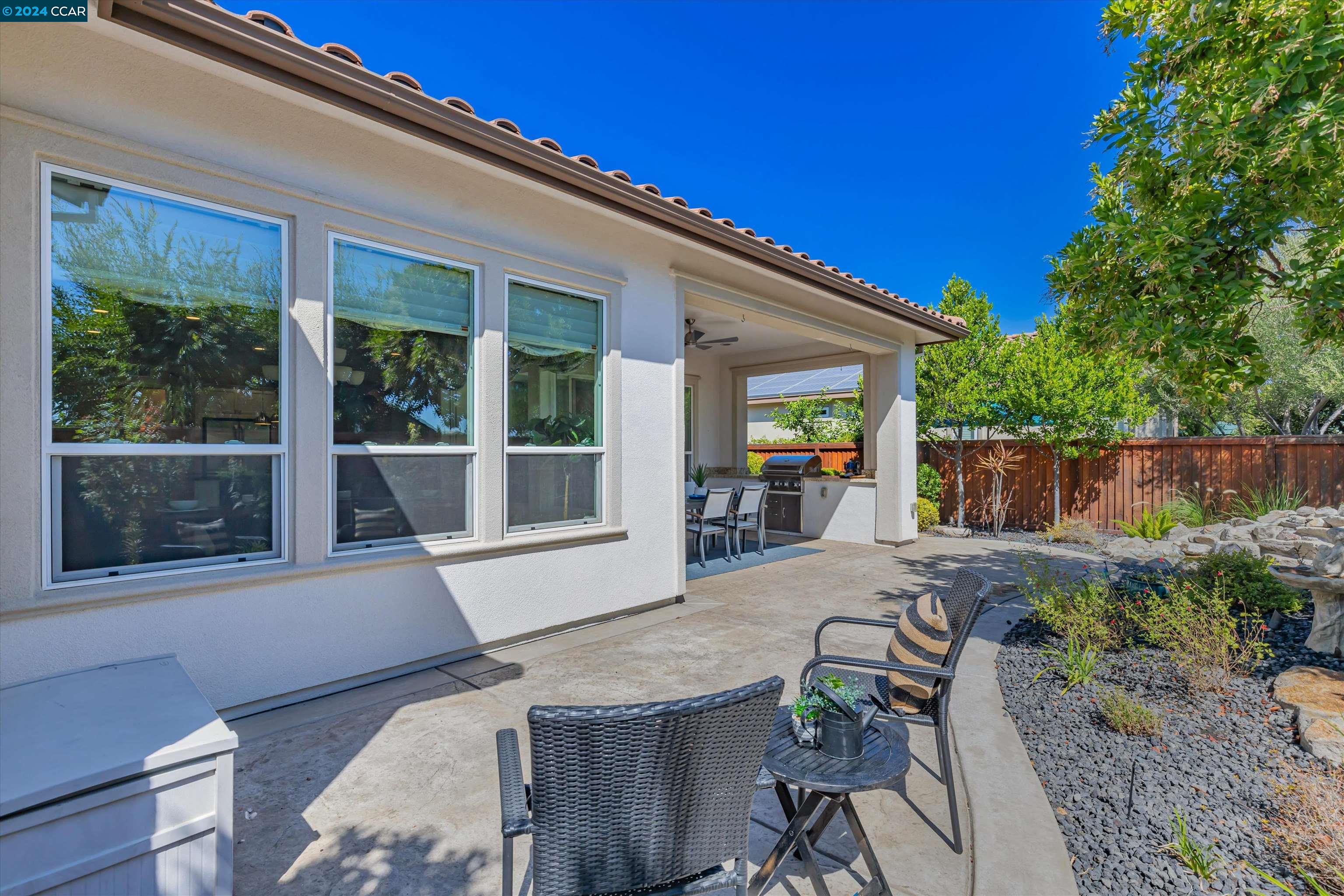1743 Veneto Lane