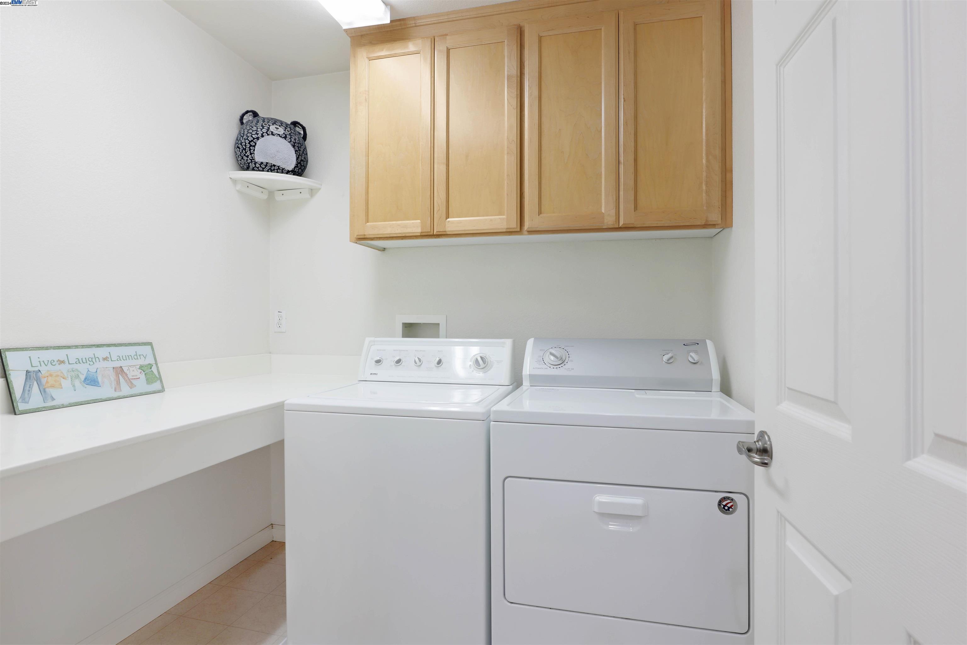 2490 Turnberry Court