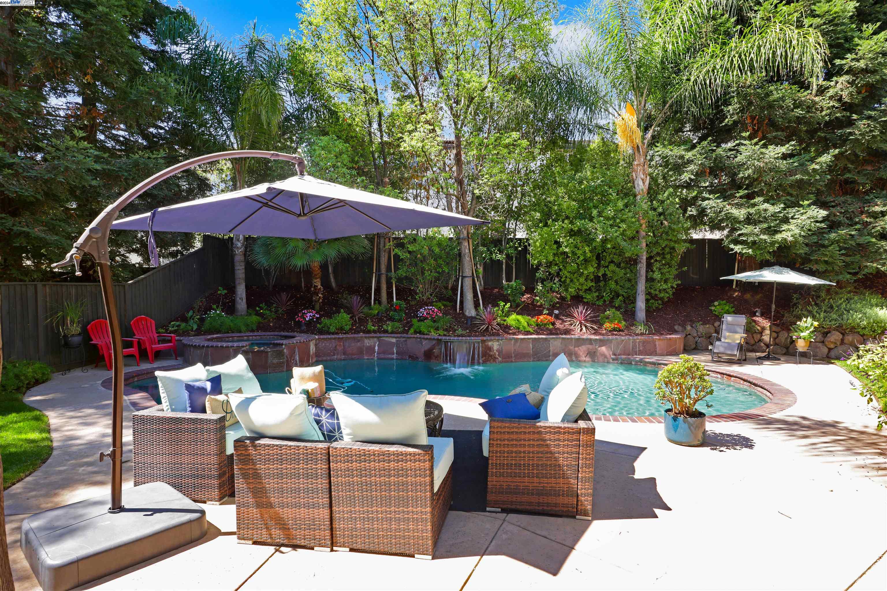 2490 Turnberry Court