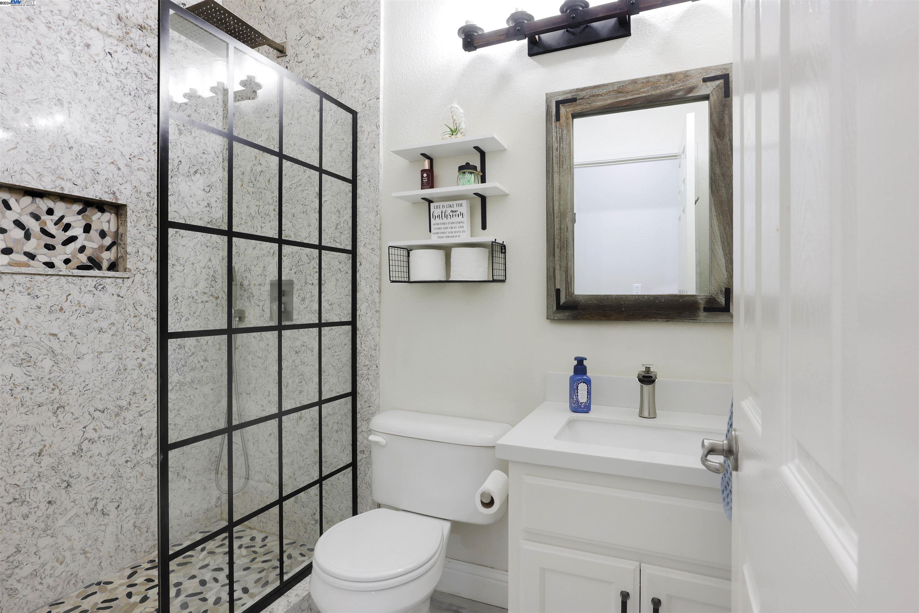 2490 Turnberry Court