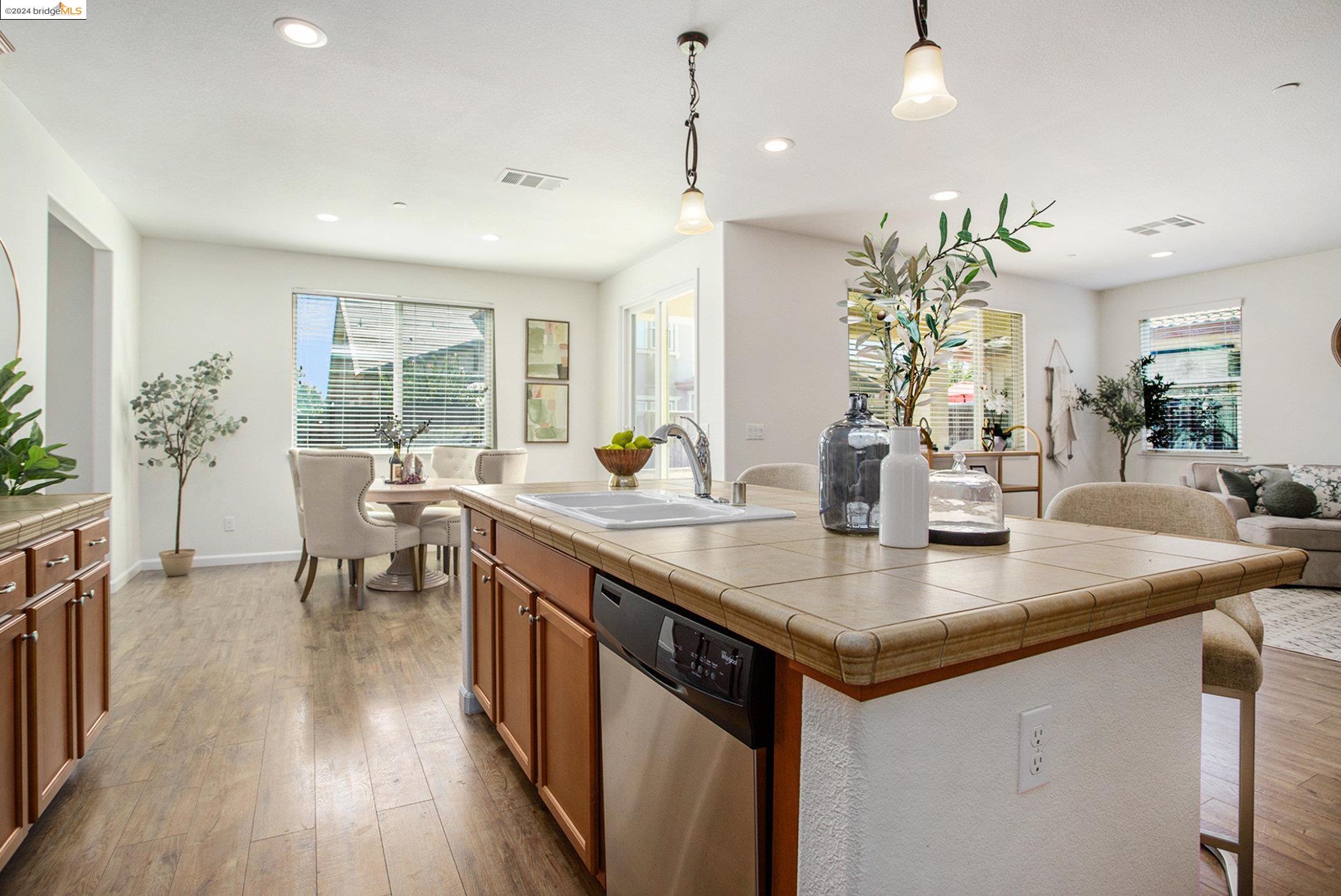 2507 Talaria Dr