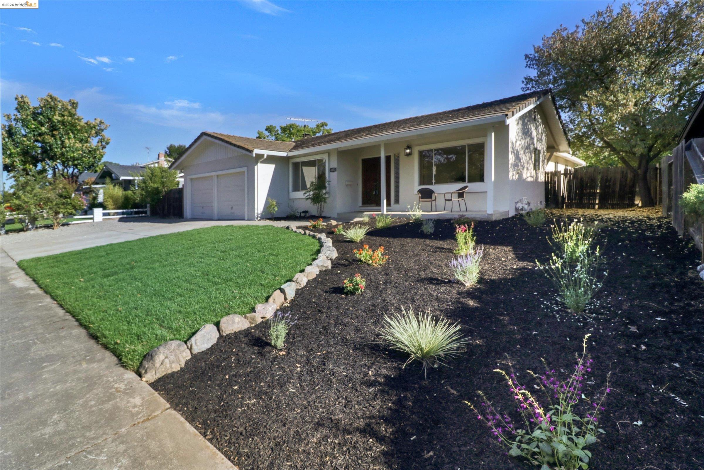4233 Findlay Way