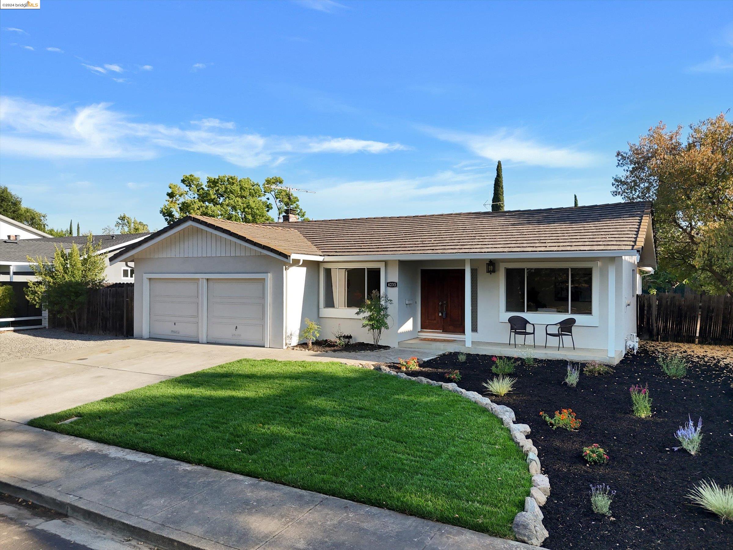 4233 Findlay Way