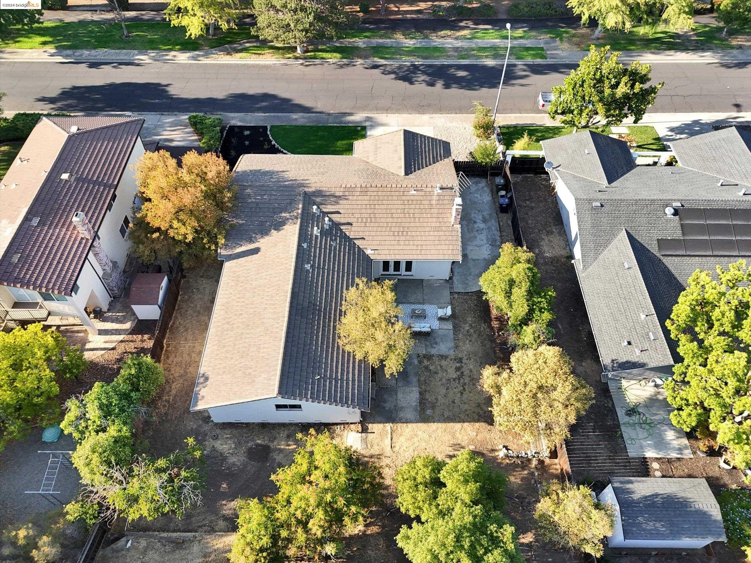 4233 Findlay Way