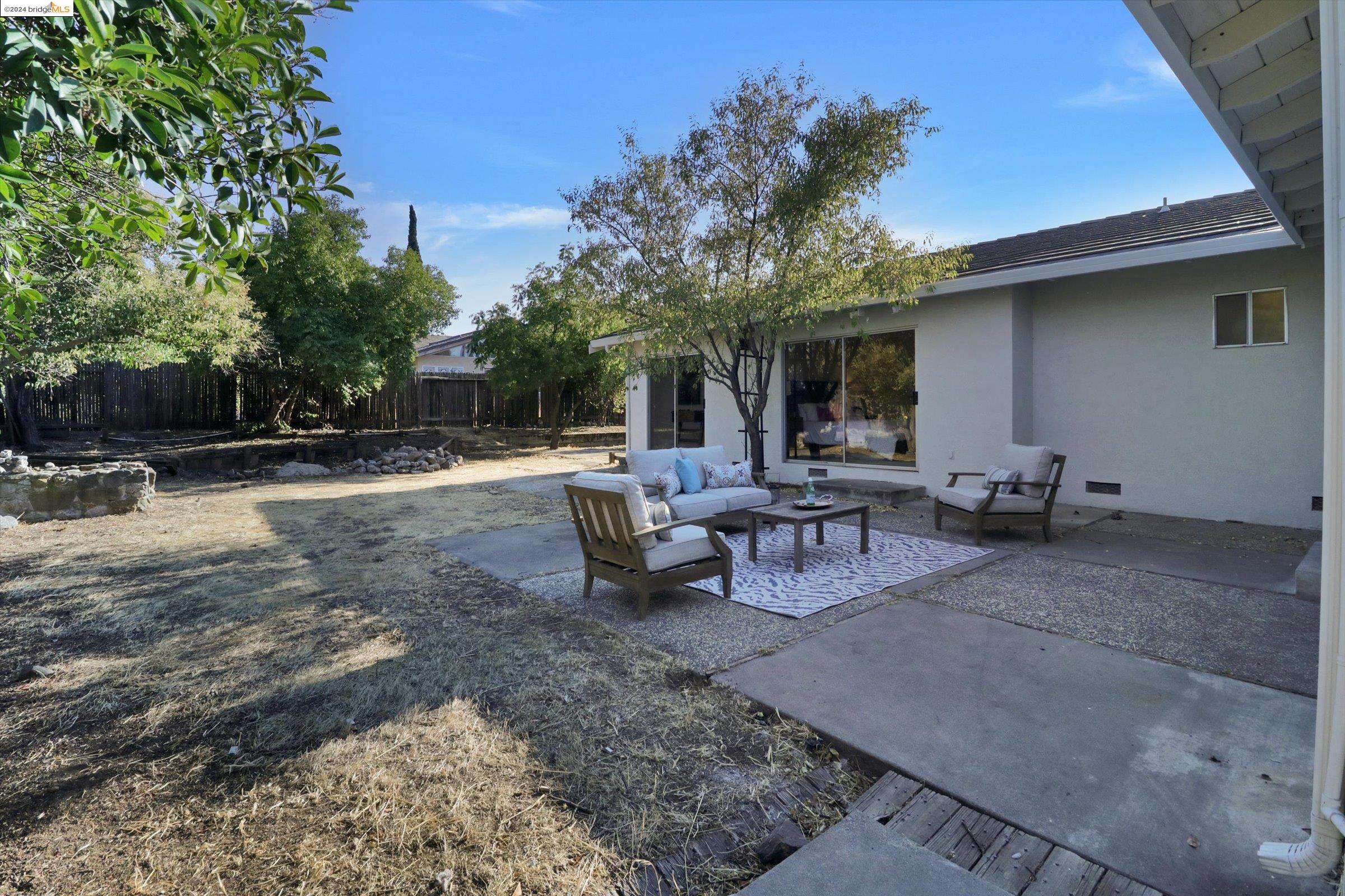 4233 Findlay Way