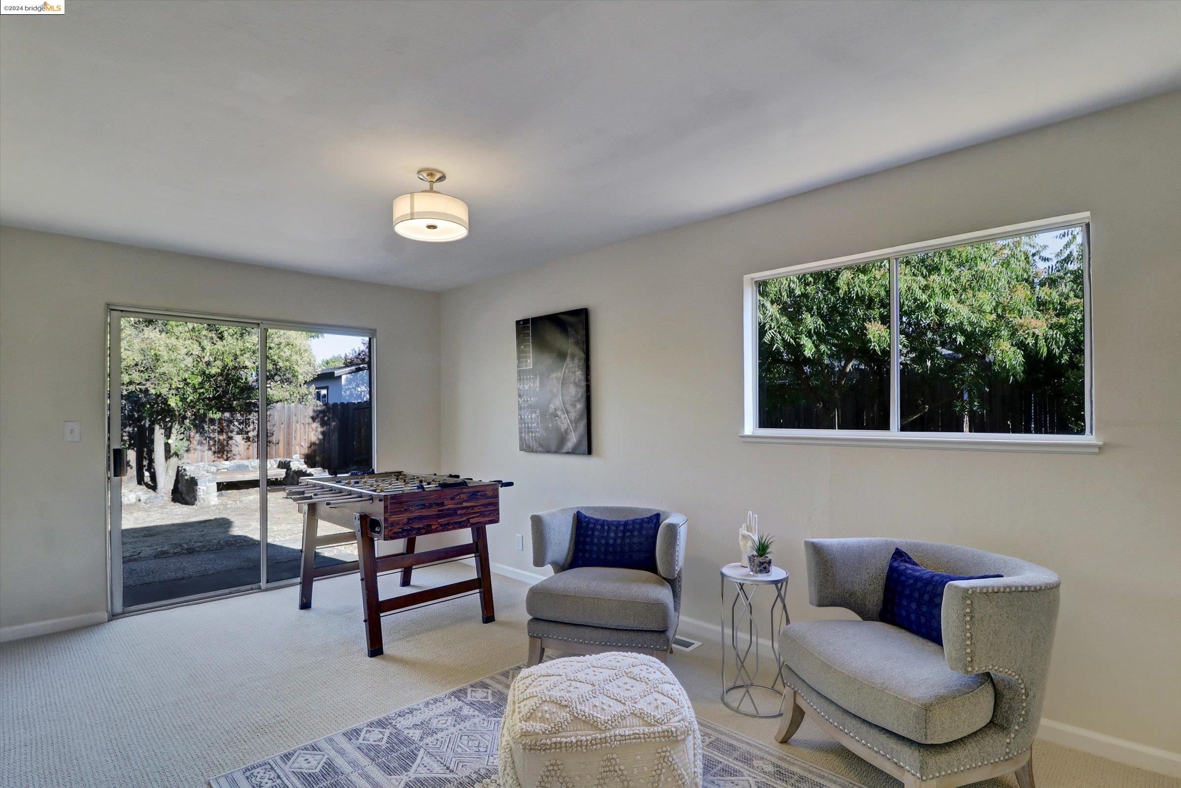 4233 Findlay Way