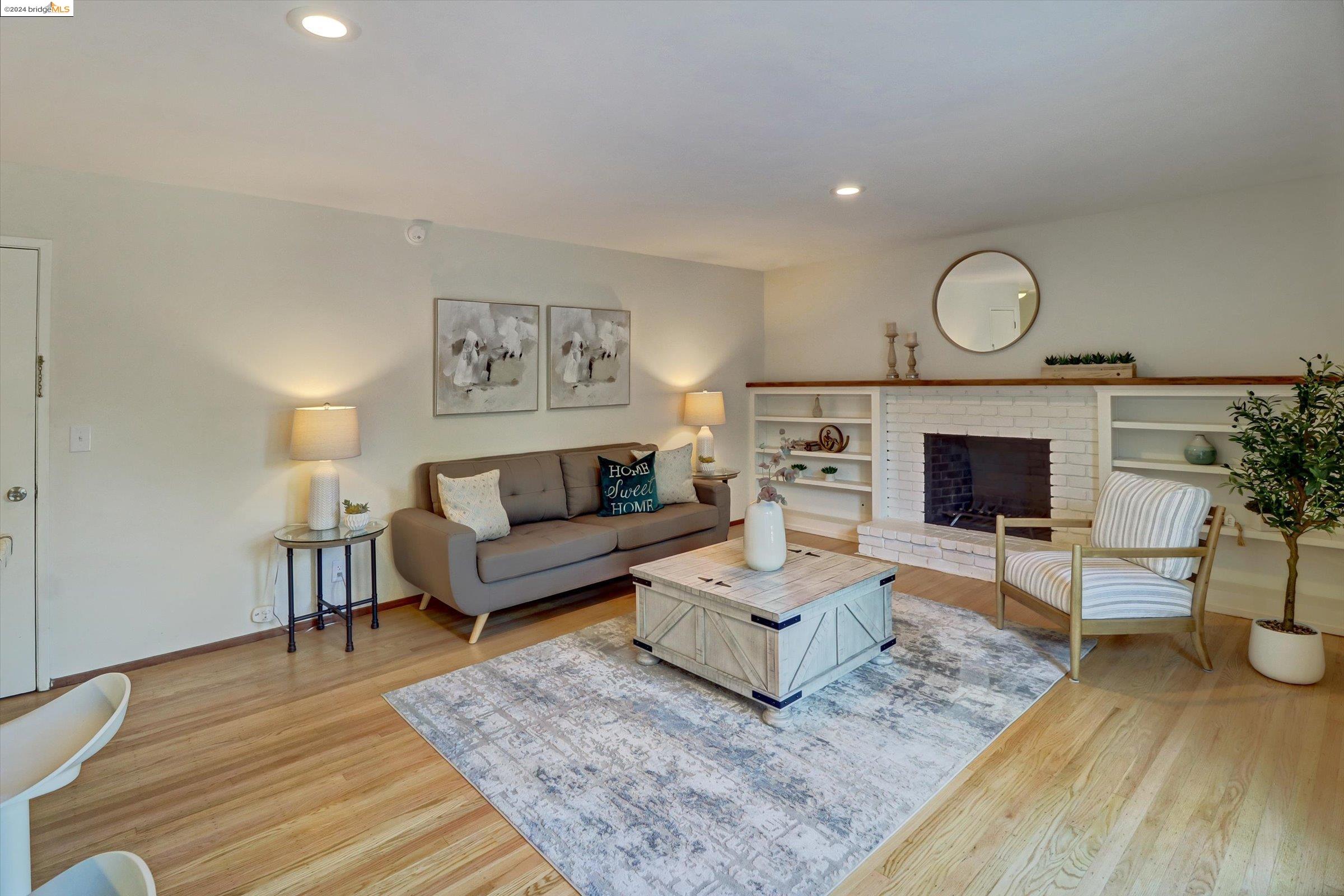 4233 Findlay Way