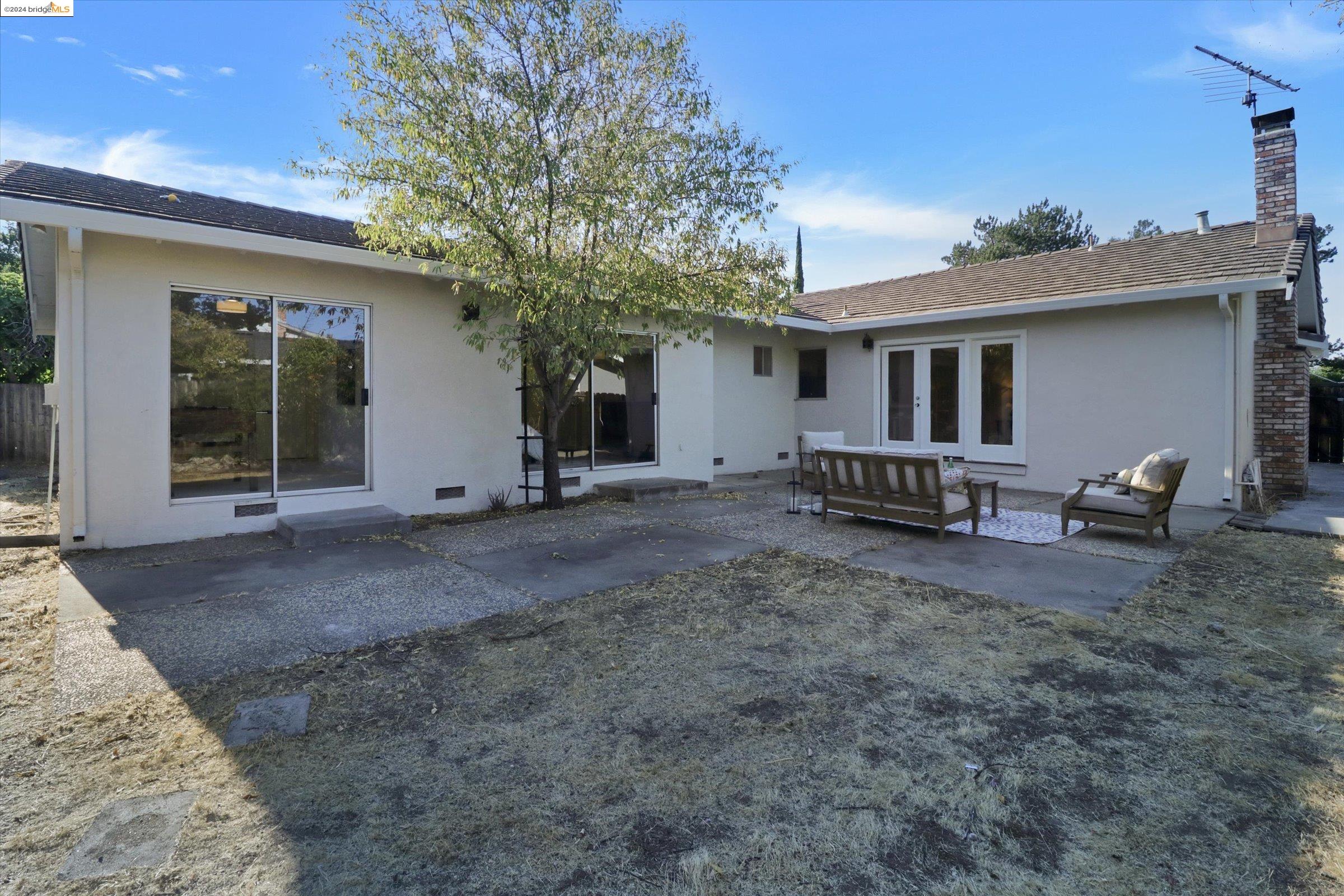 4233 Findlay Way