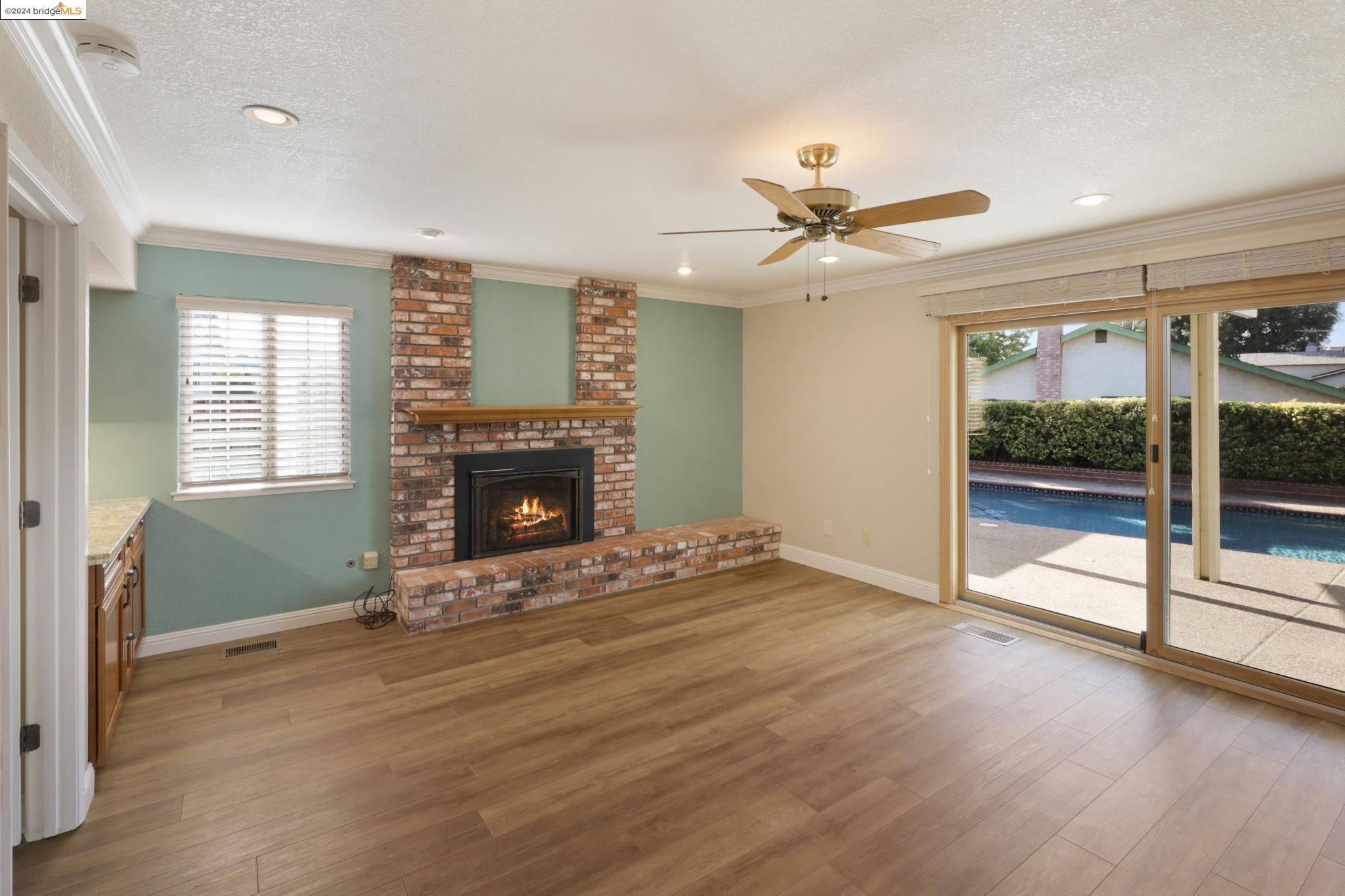 1513 Mellissa Ct